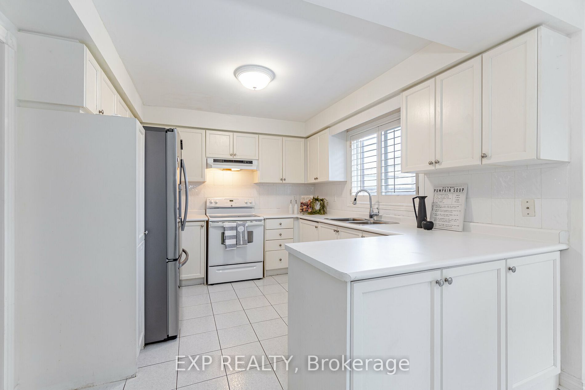 298 Mapes Ave