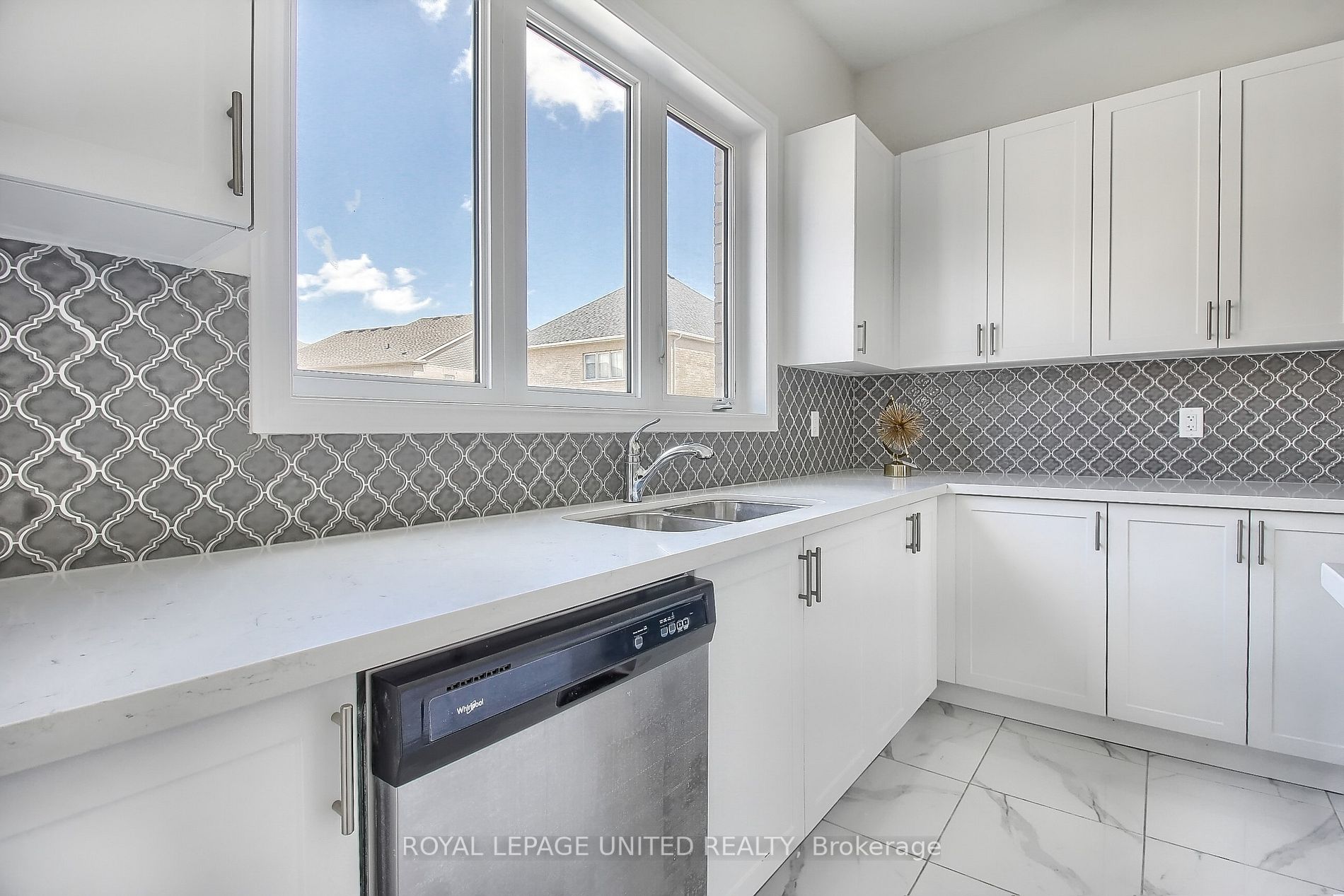 1114 Wickham Rd