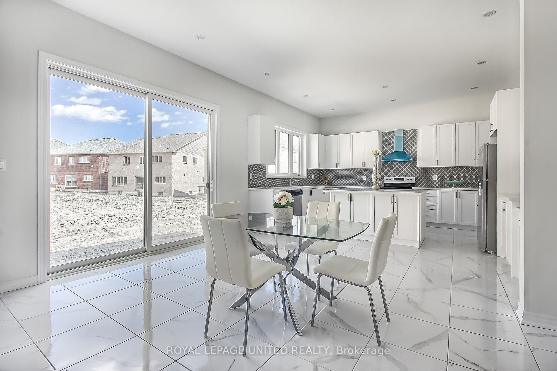1114 Wickham Rd