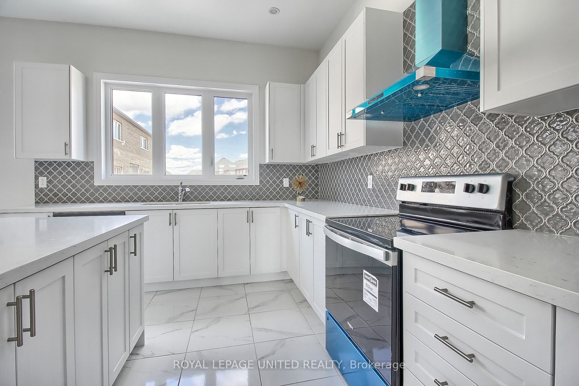 1114 Wickham Rd