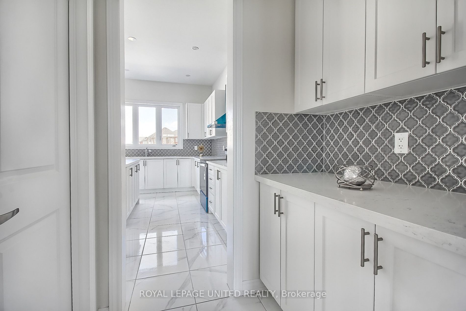 1114 Wickham Rd