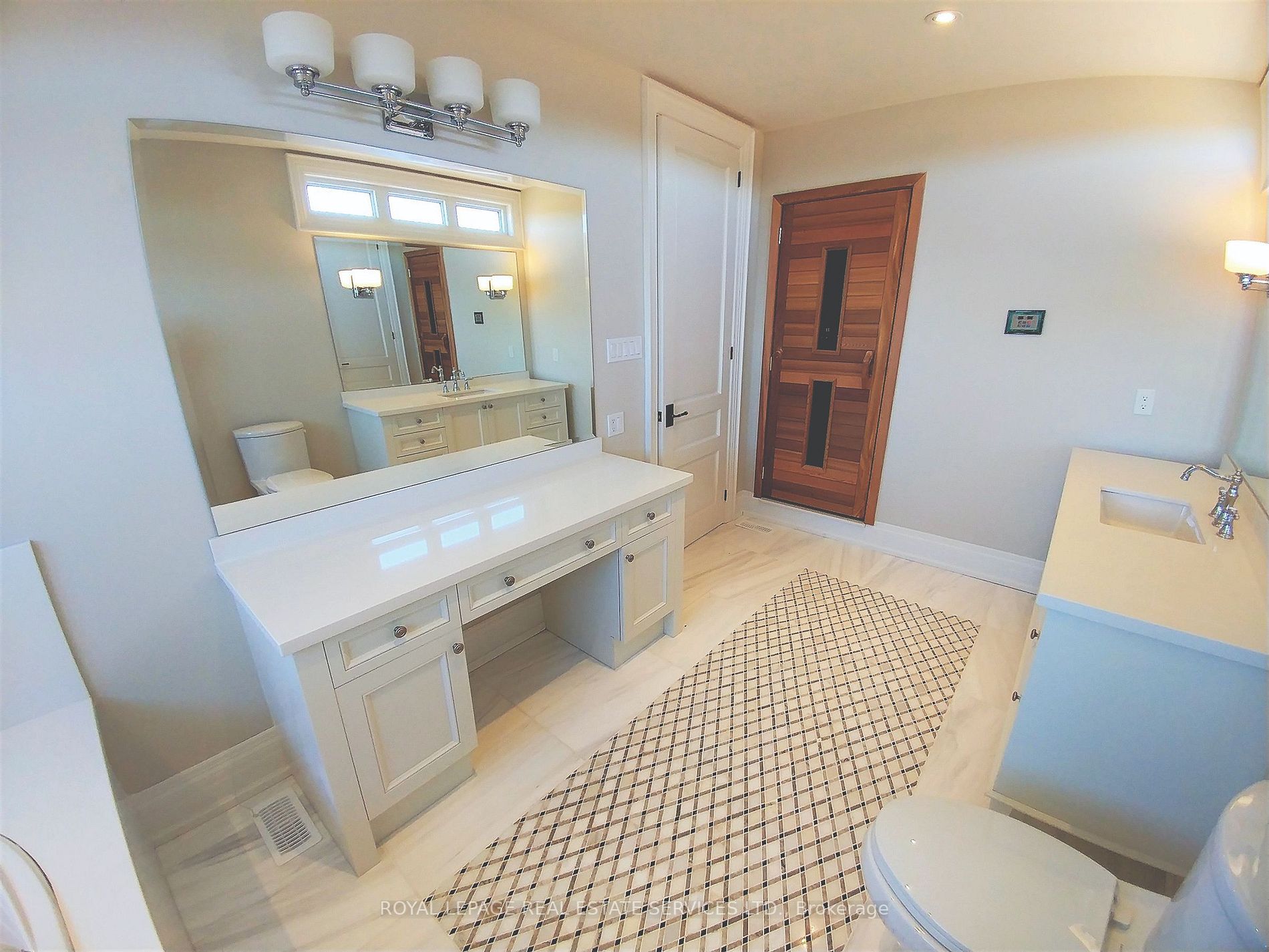 3 Civobel Dr
