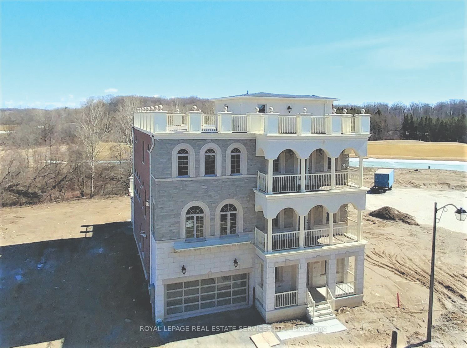 3 Civobel Dr