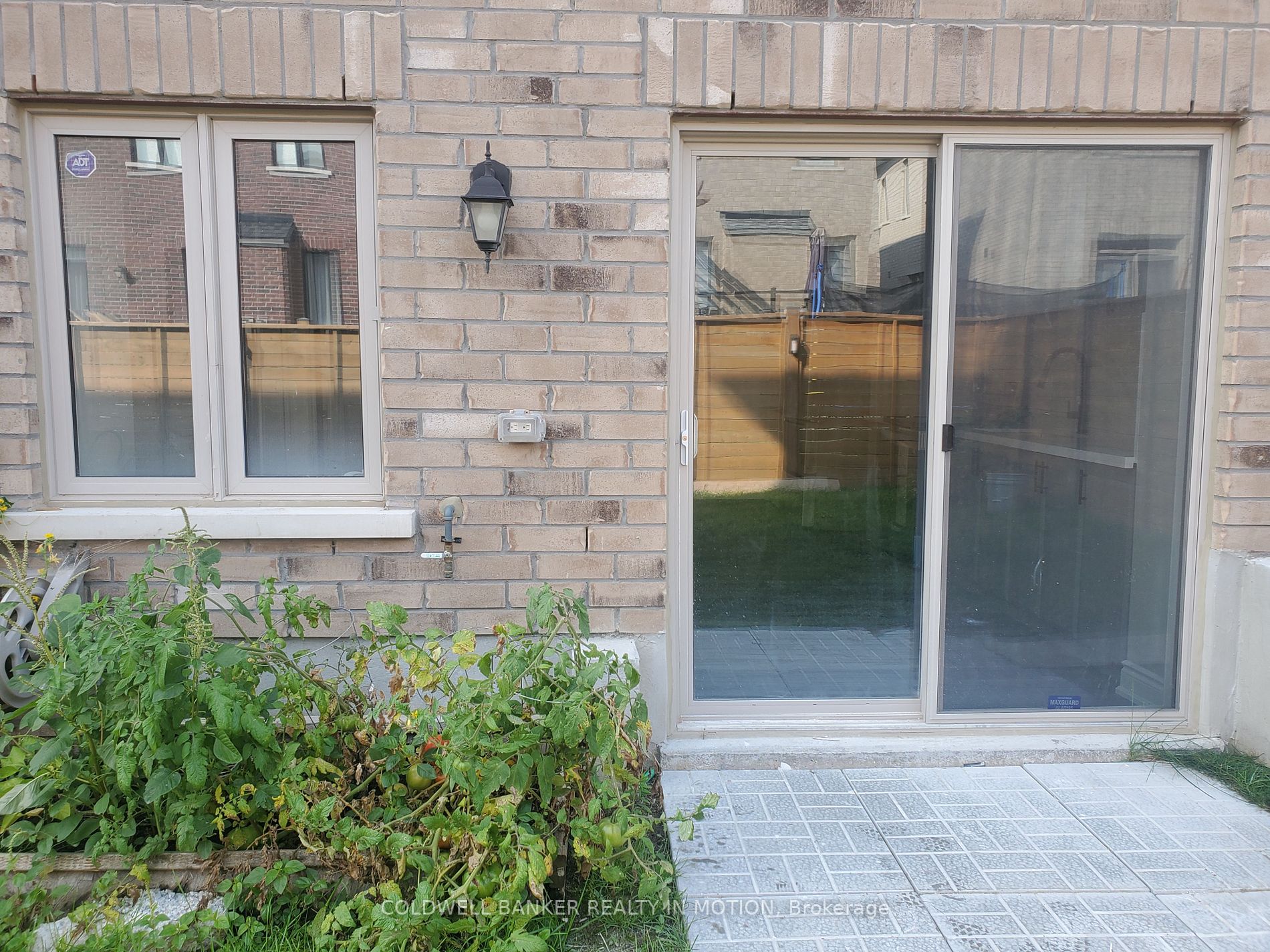 53 Alistair Crescent