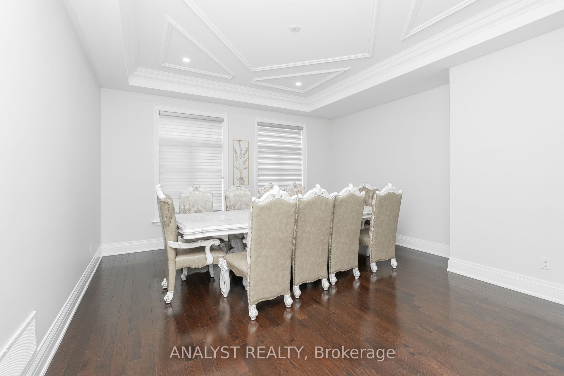 95 Sarracini Cres