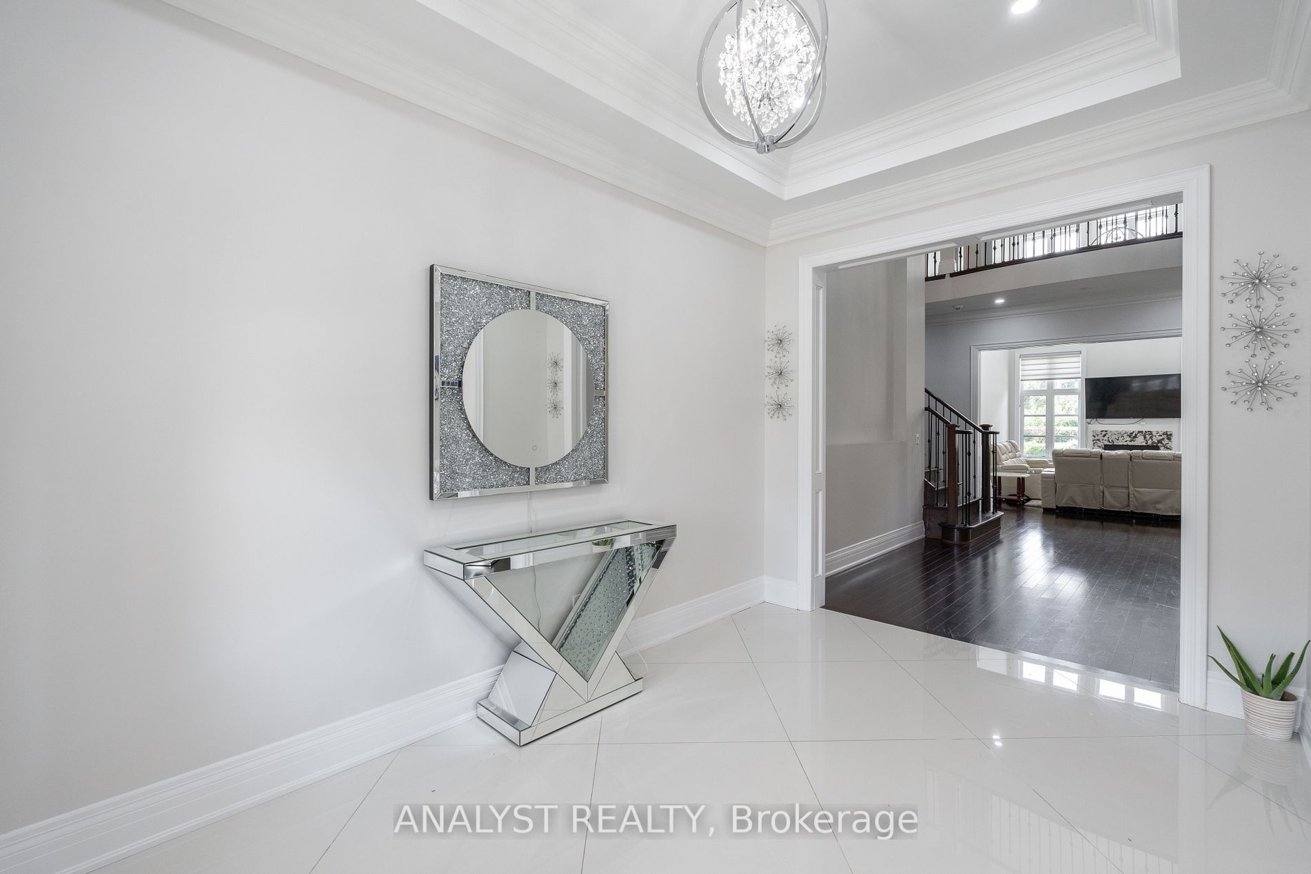 95 Sarracini Cres