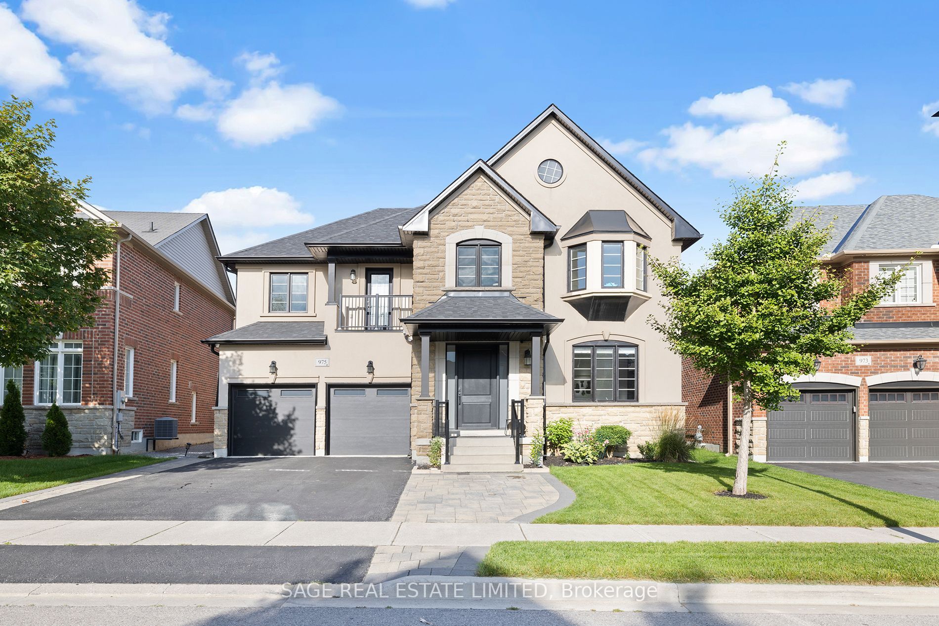 975 Goring Circle
