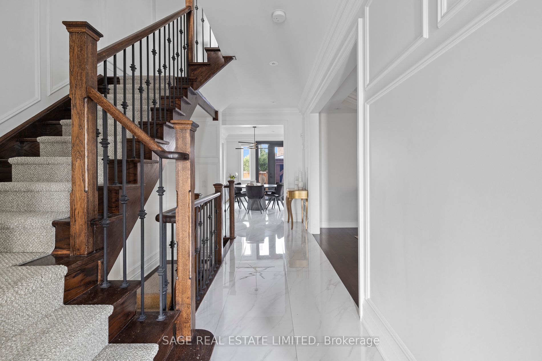 975 Goring Circle