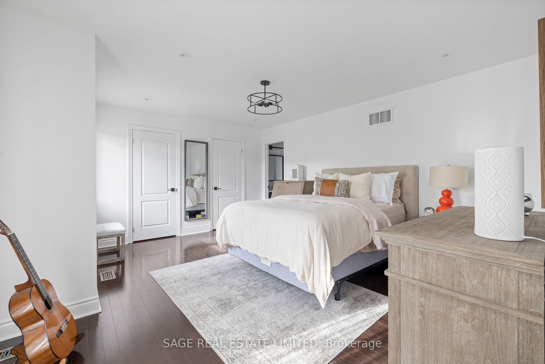 975 Goring Circle