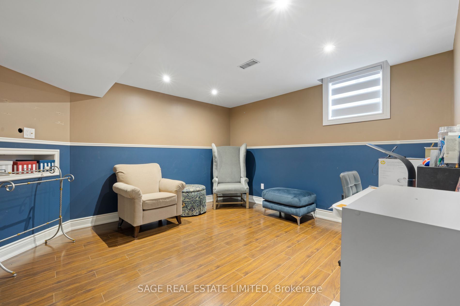 975 Goring Circle