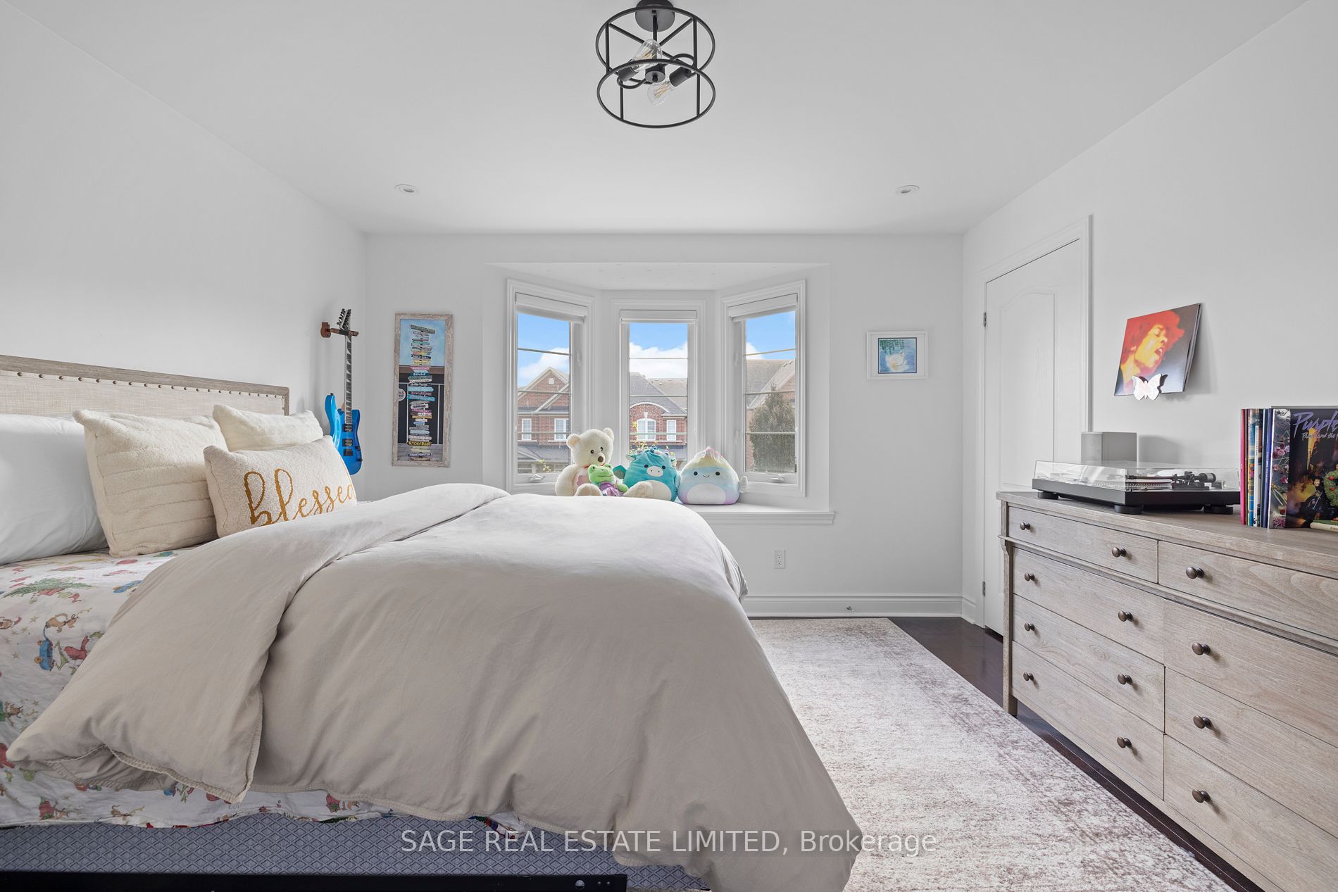 975 Goring Circle