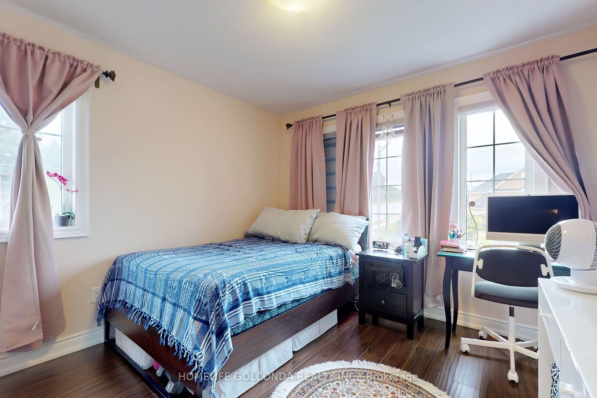 7 Gamble Glen Cres