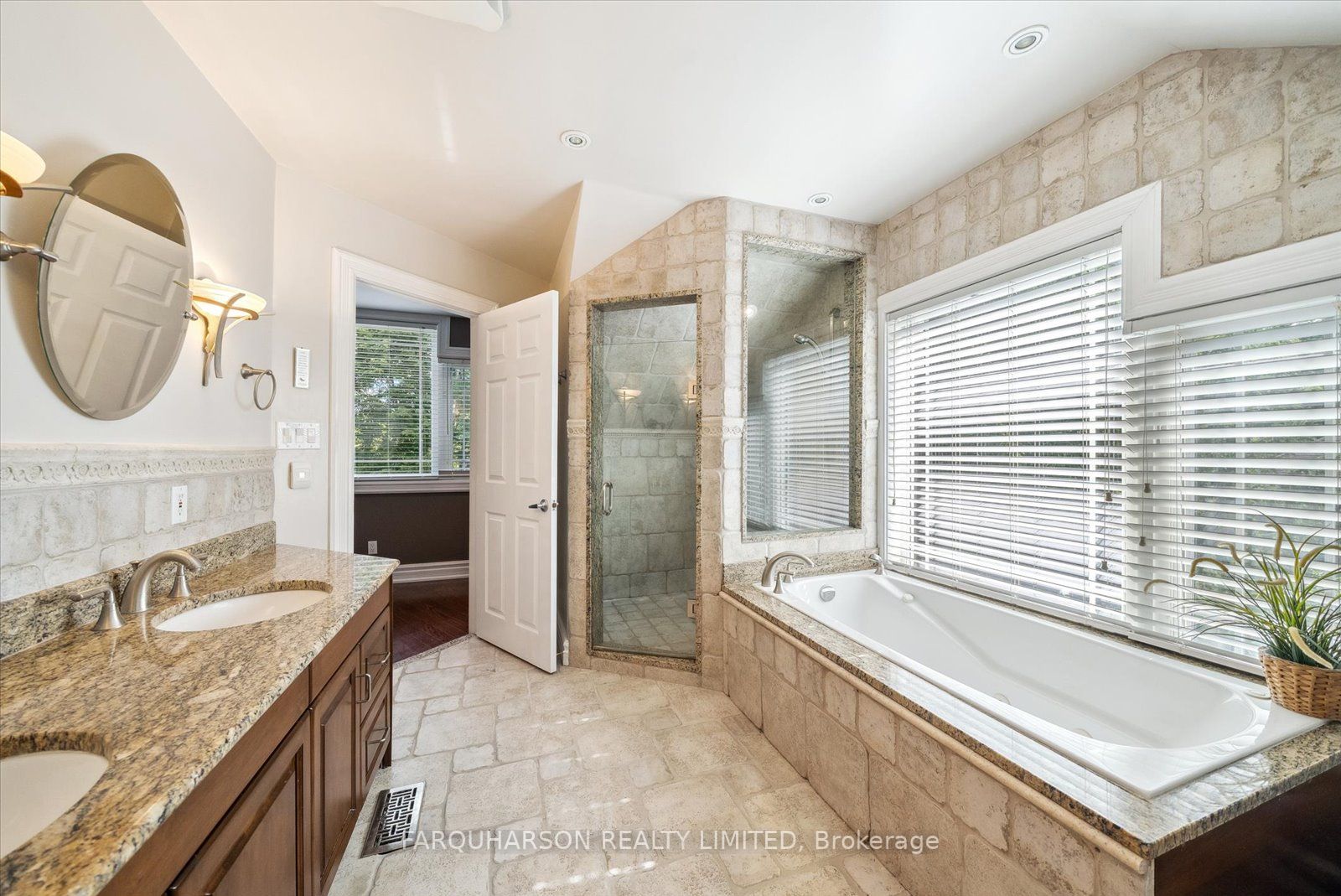 15 Percy Wright Rd