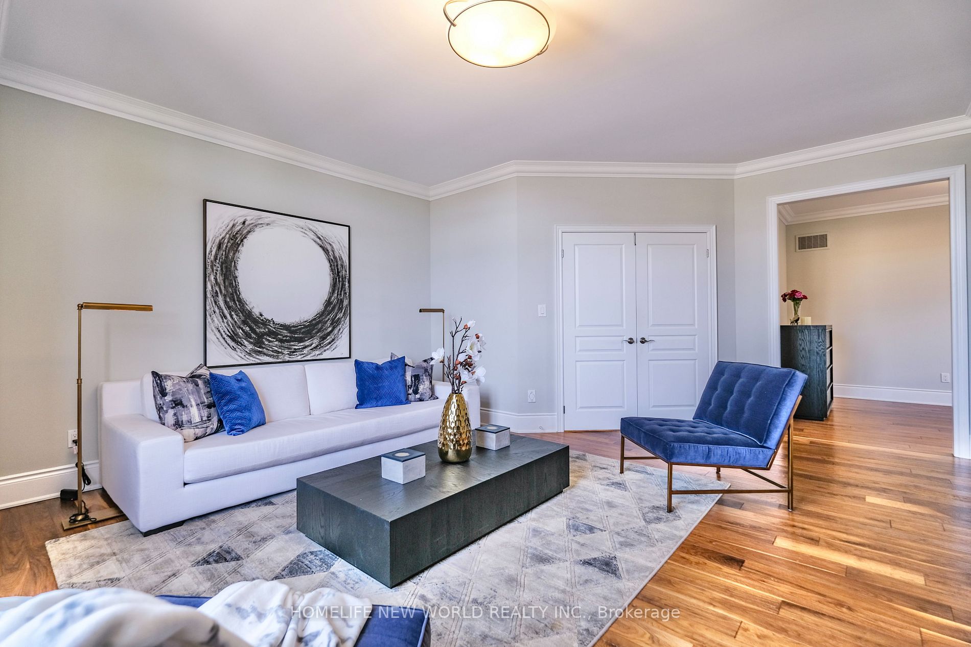 98 Carisbrooke Circ