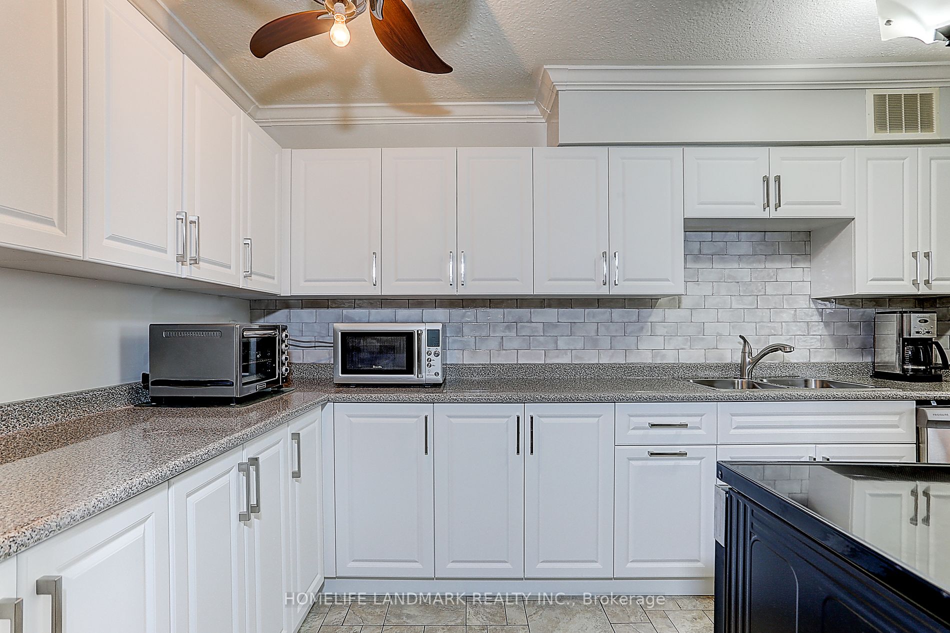 180 Dudley Ave, #509