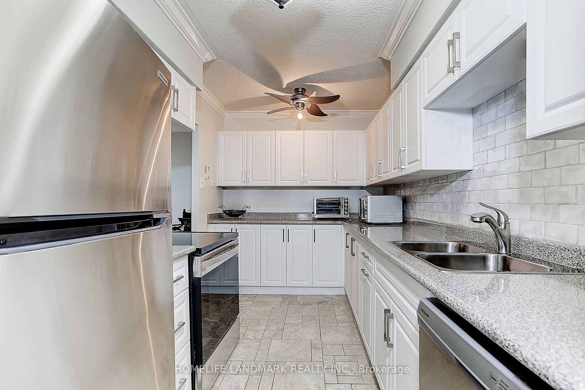 180 Dudley Ave, #509