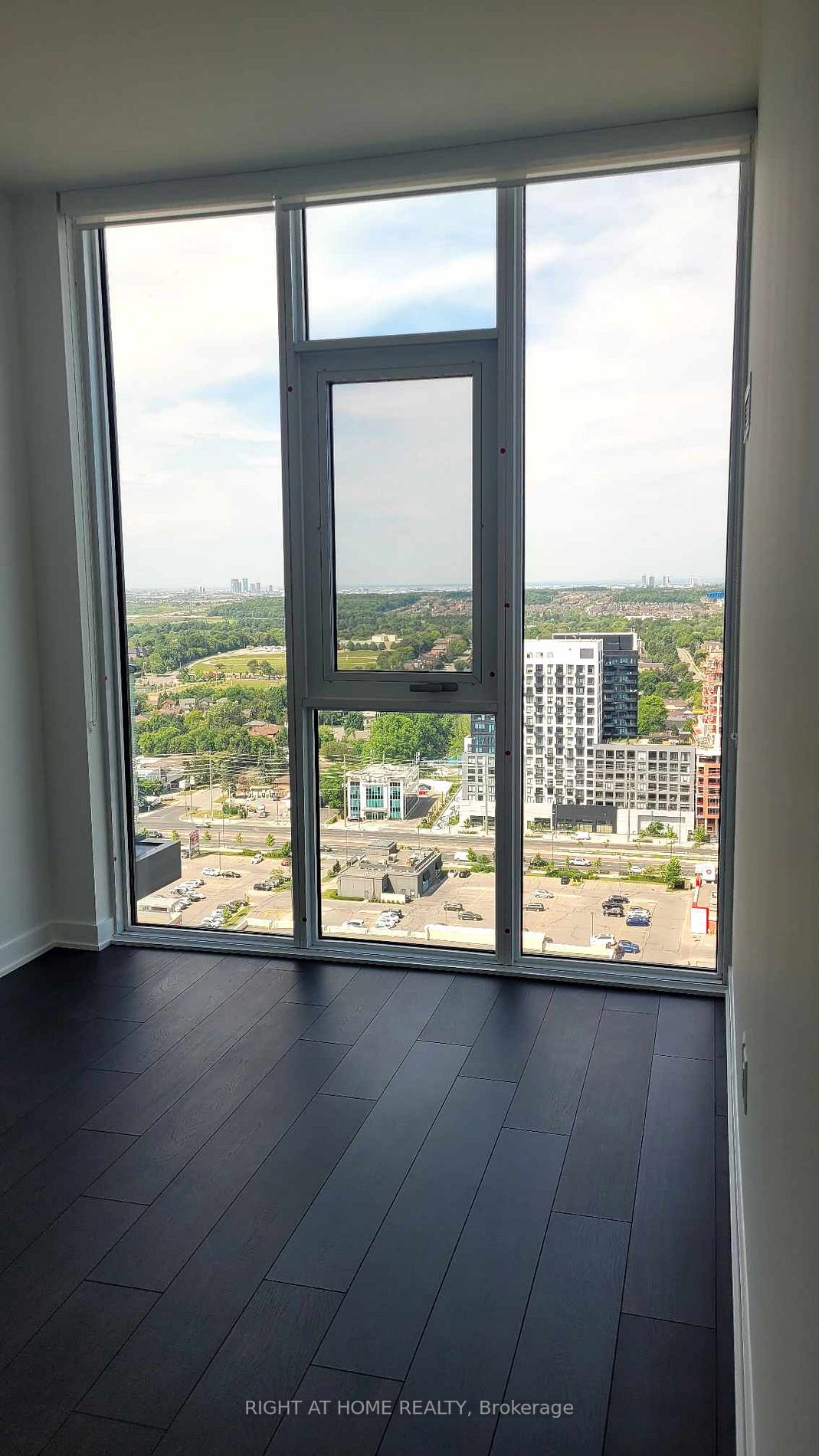 95 Oneida Cres, #Ph12