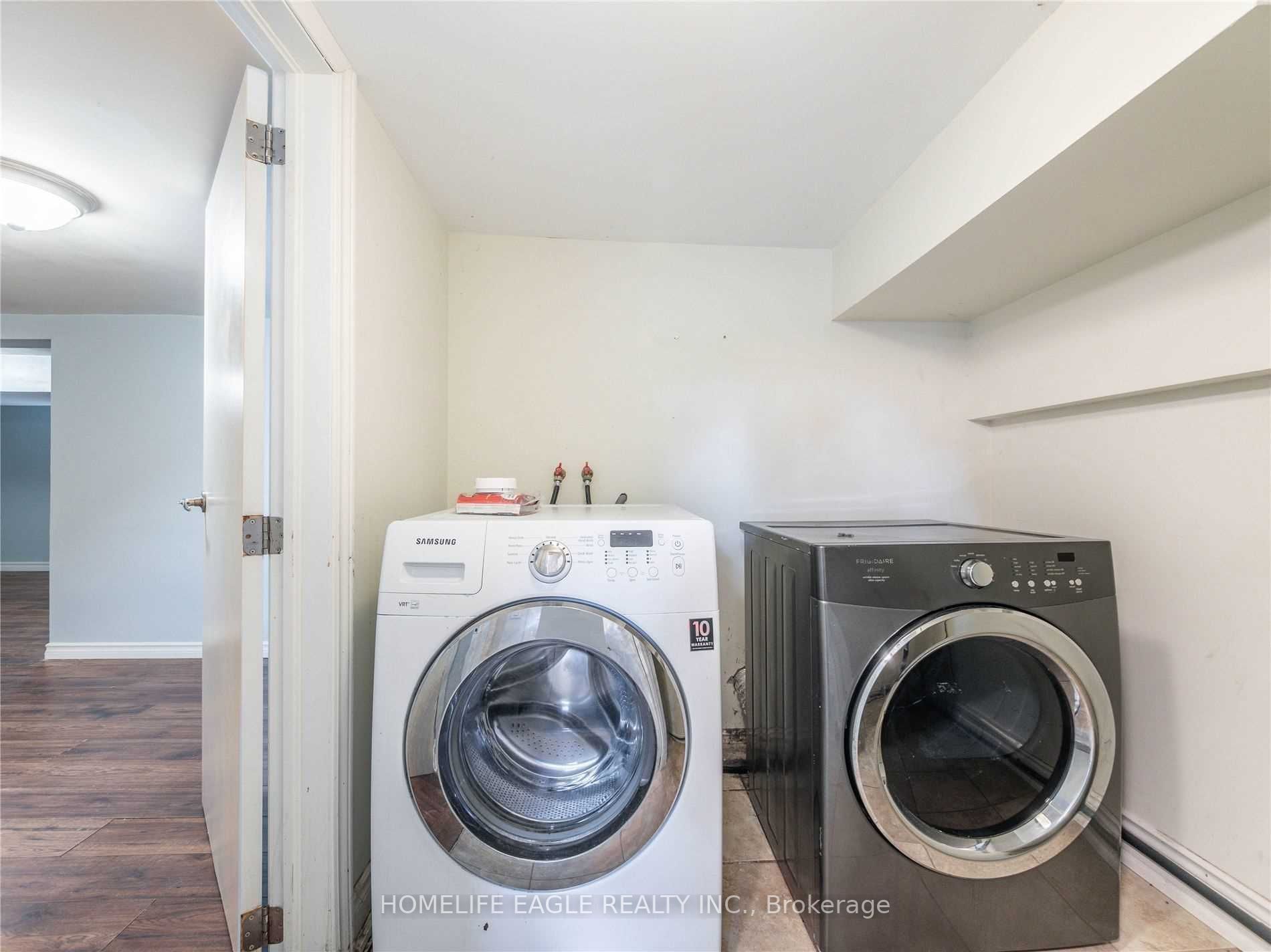 87 Simcoe Rd, #Main