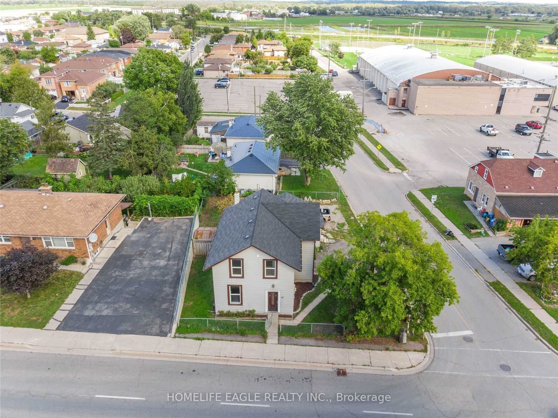 87 Simcoe Rd, #Main