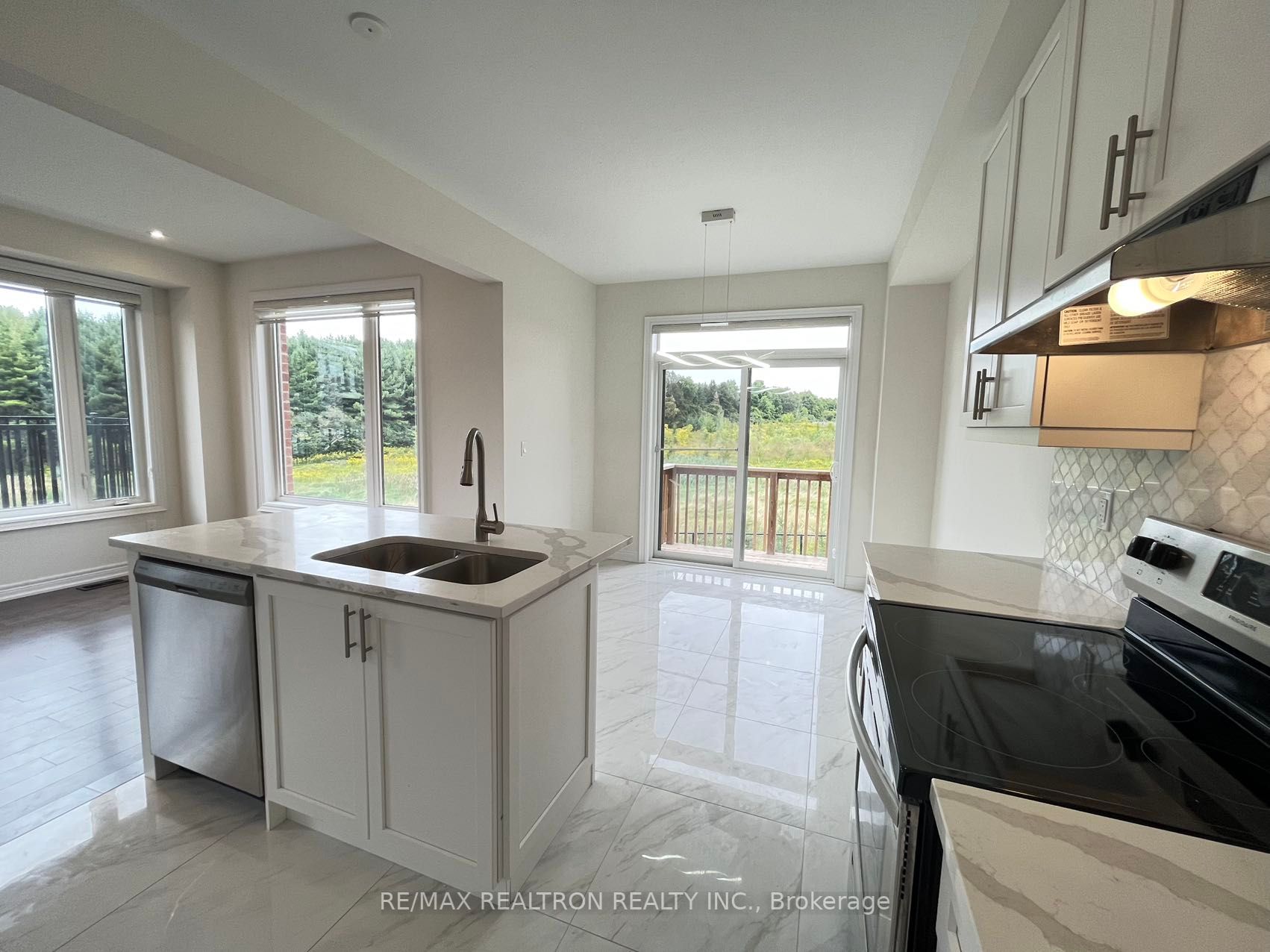 24 Stubbs Lane, #9