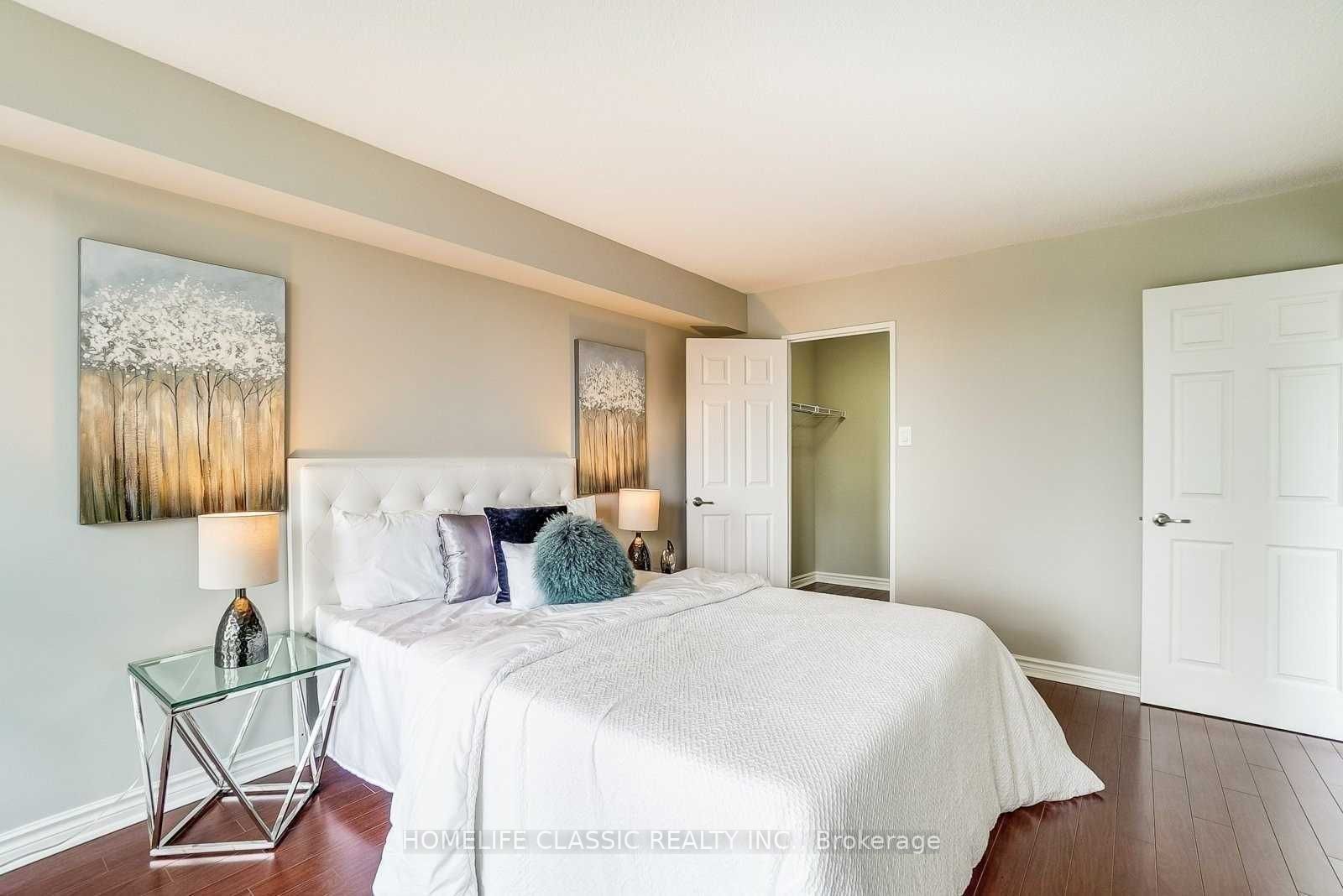 8501 Bayview Avenue, #210