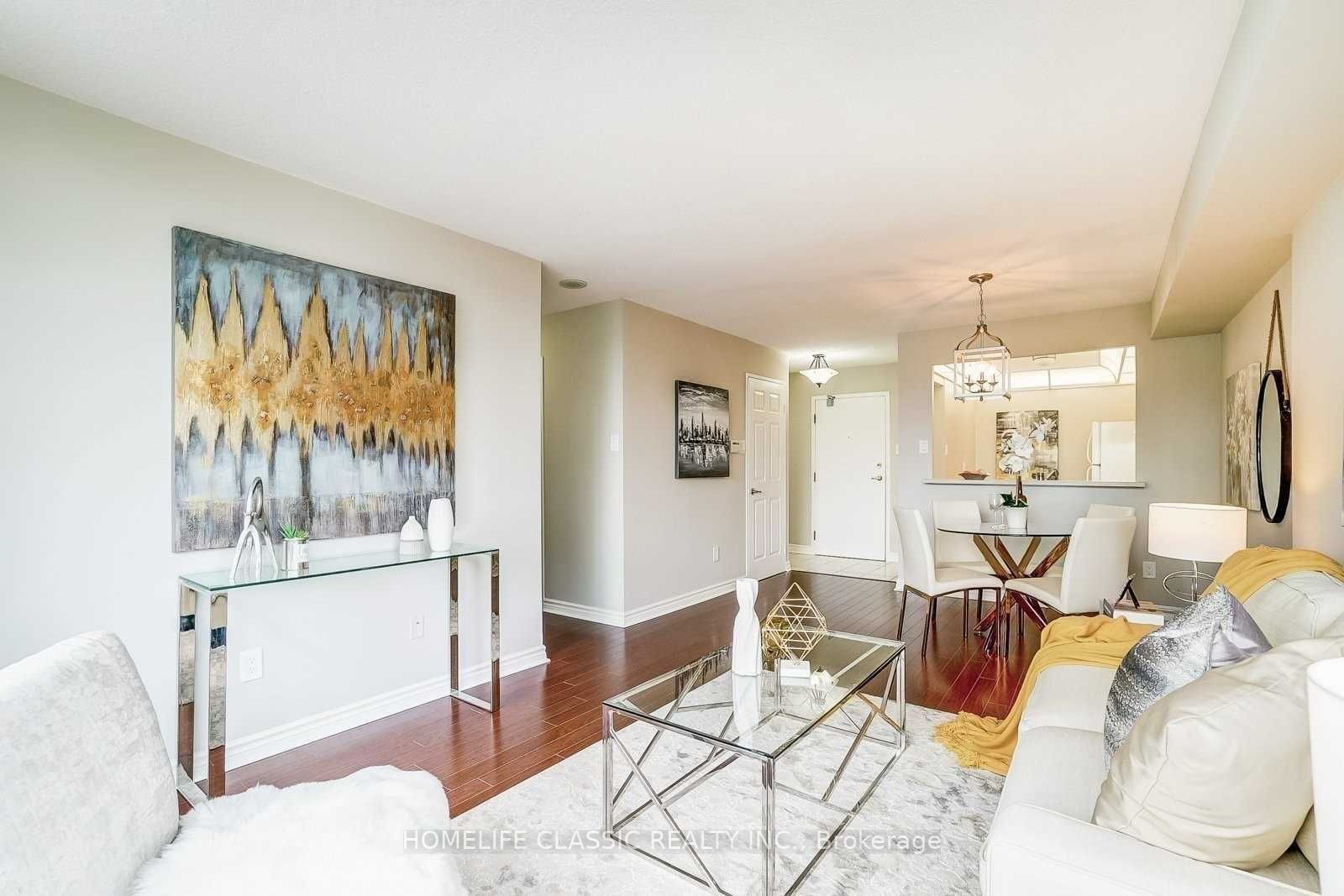 8501 Bayview Avenue, #210