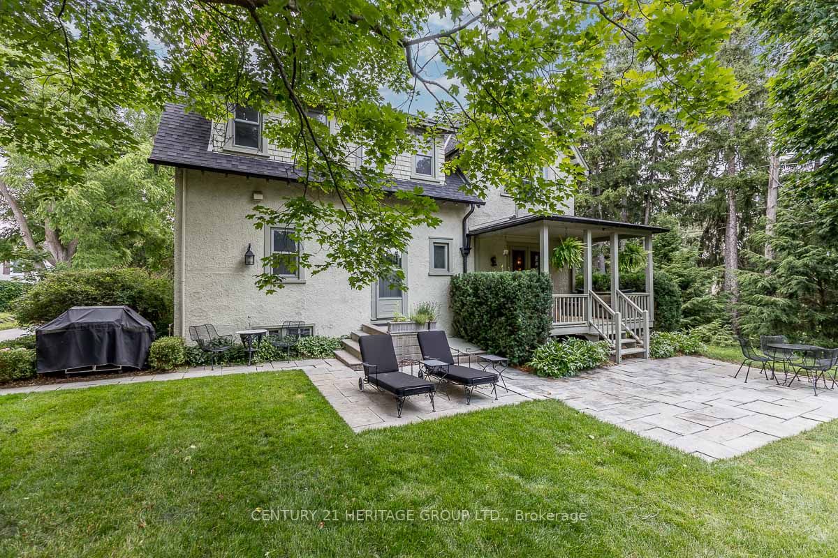 584 Pearson Street