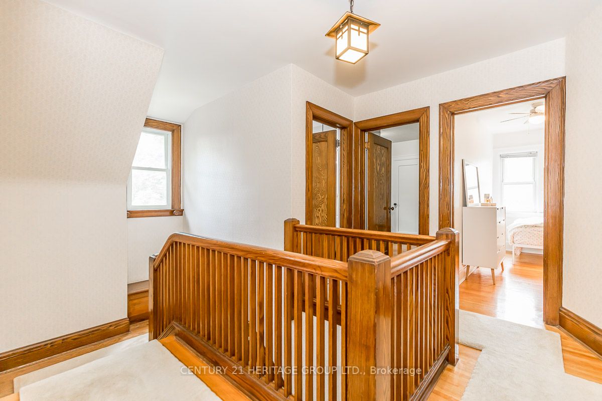 584 Pearson Street