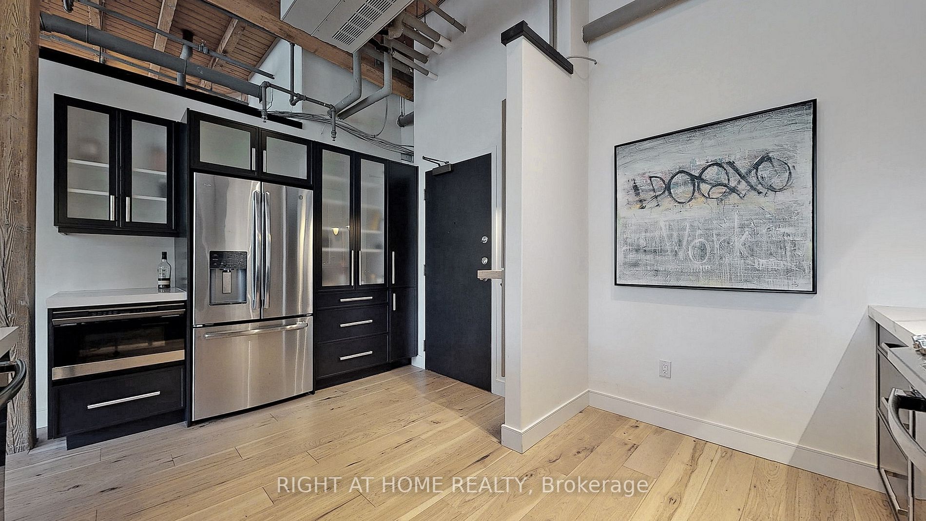 543 Timothy Street, #319