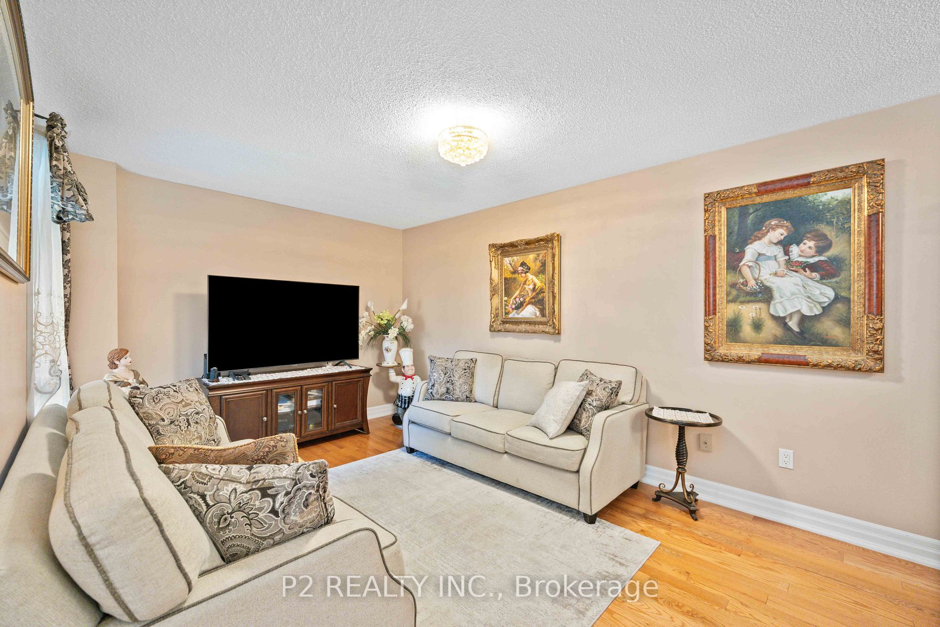 114 Campbell Ave