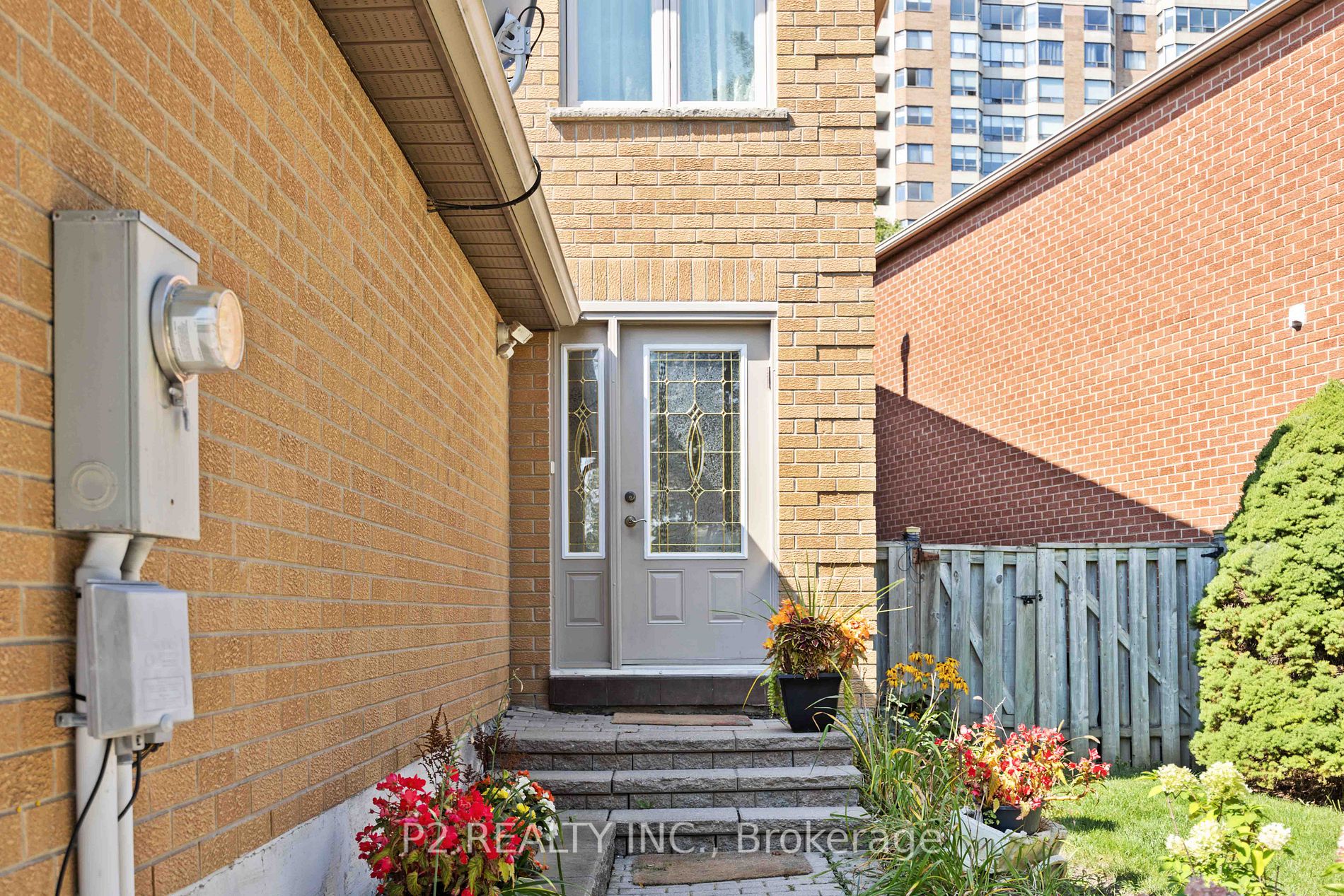 114 Campbell Ave