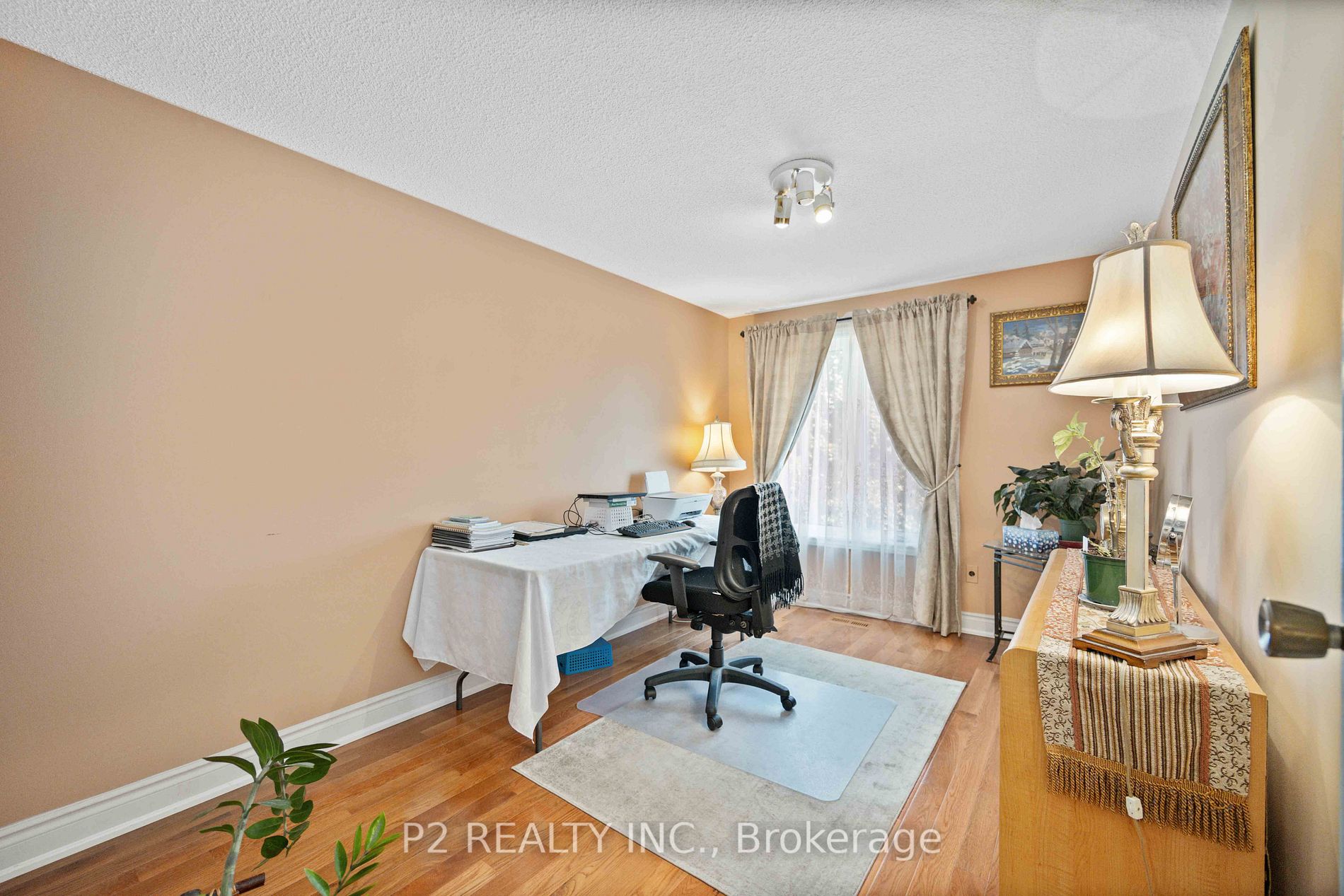 114 Campbell Ave