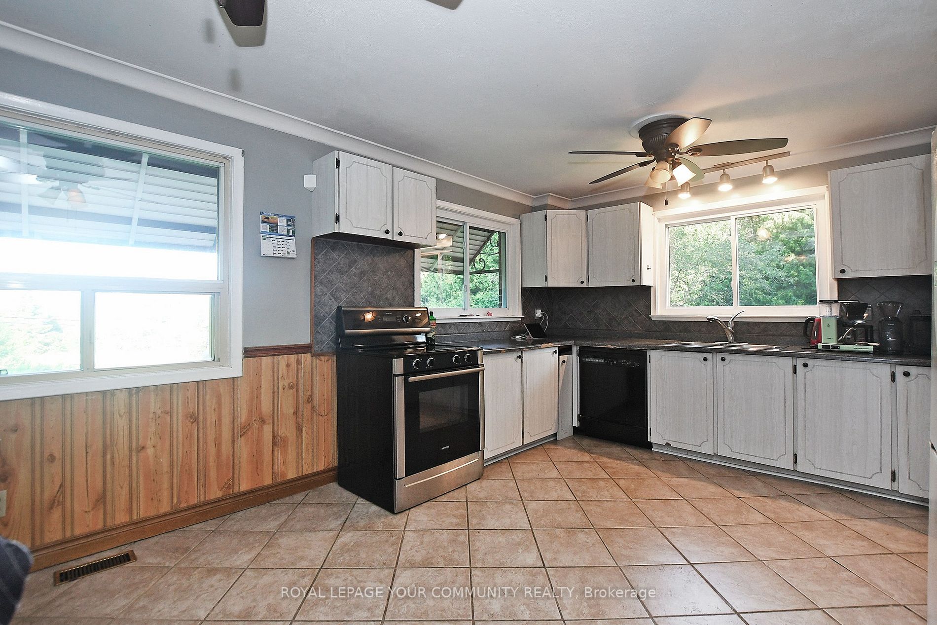 Listing N6796148 - Large Photo # 7