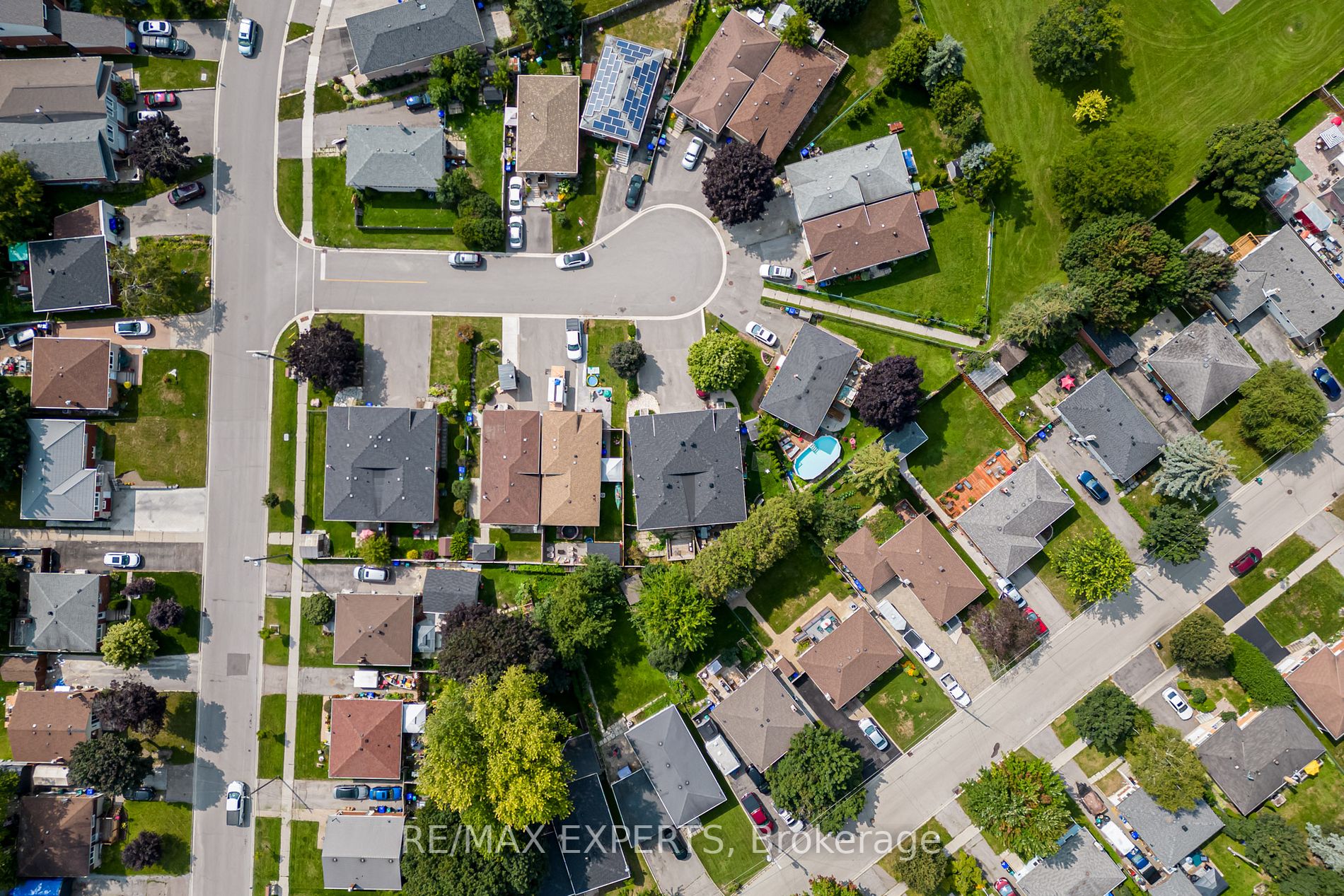 15 MAPLE Court