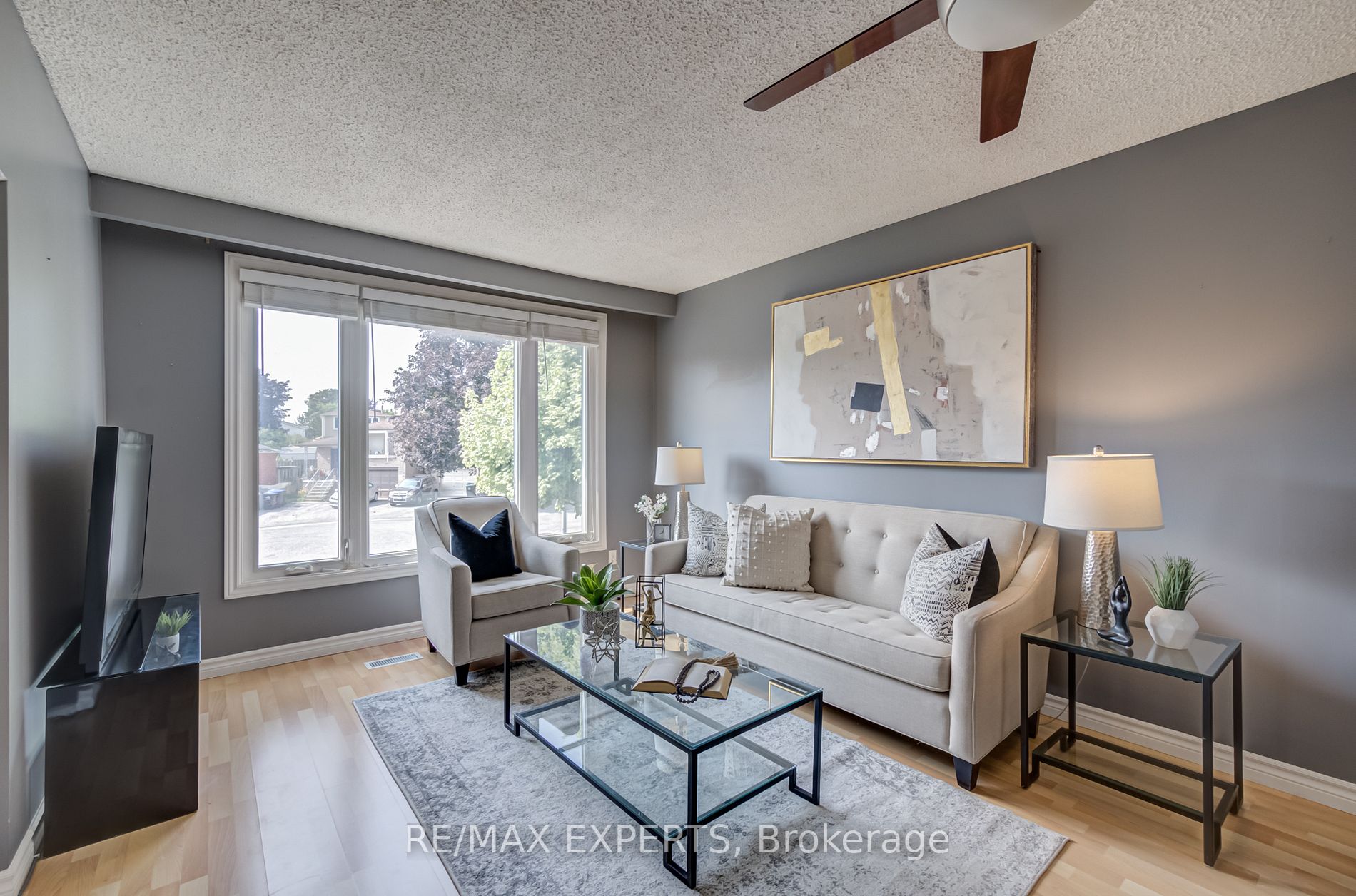 15 MAPLE Court
