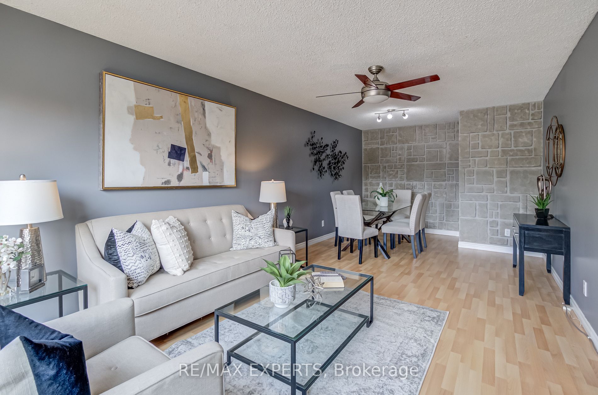 15 MAPLE Court