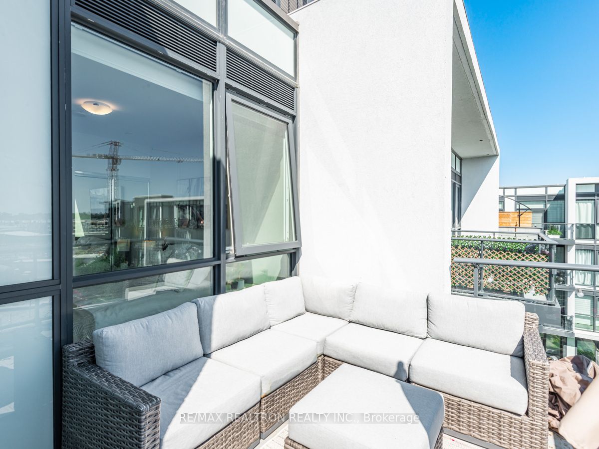 375 Sea Ray Ave, #404