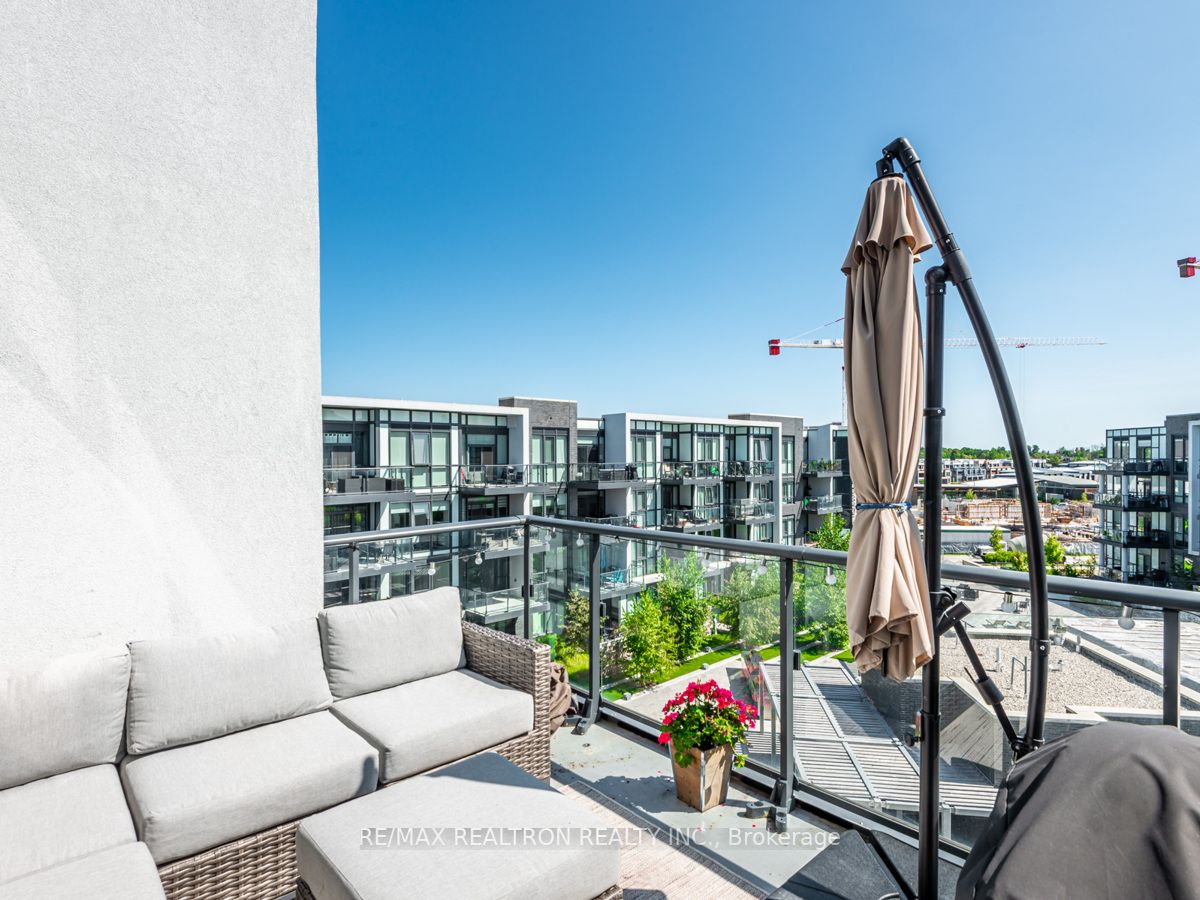 375 Sea Ray Ave, #404