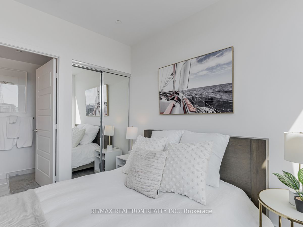 375 Sea Ray Ave, #404