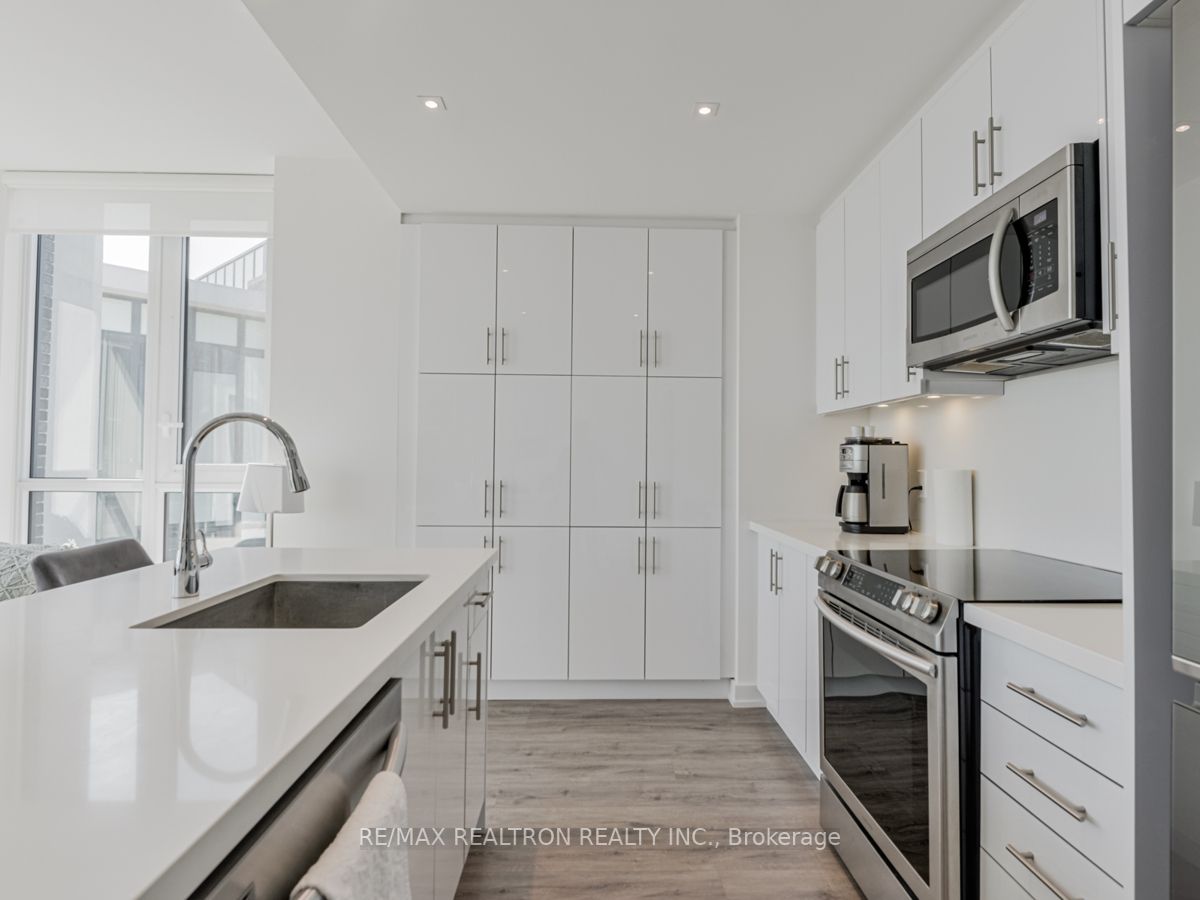 375 Sea Ray Ave, #404