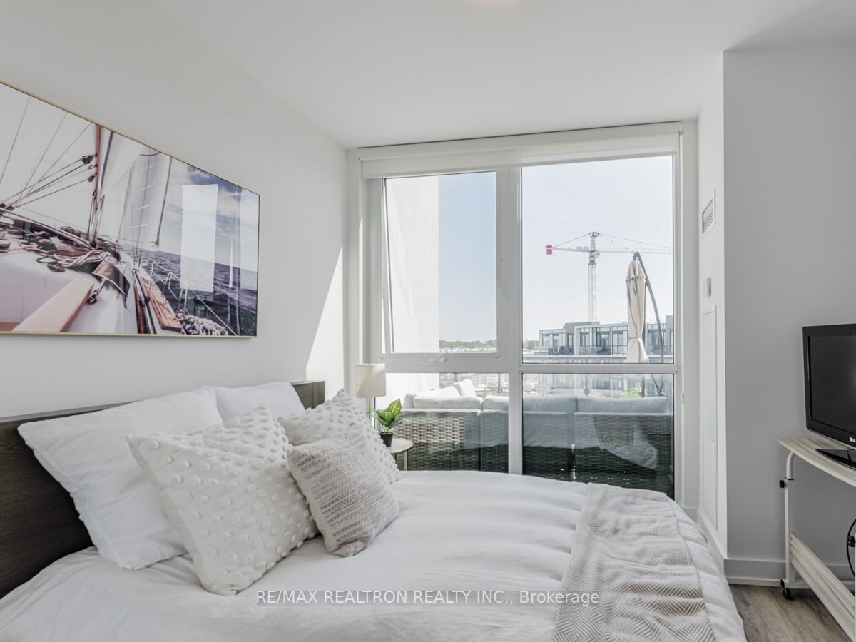 375 Sea Ray Ave, #404