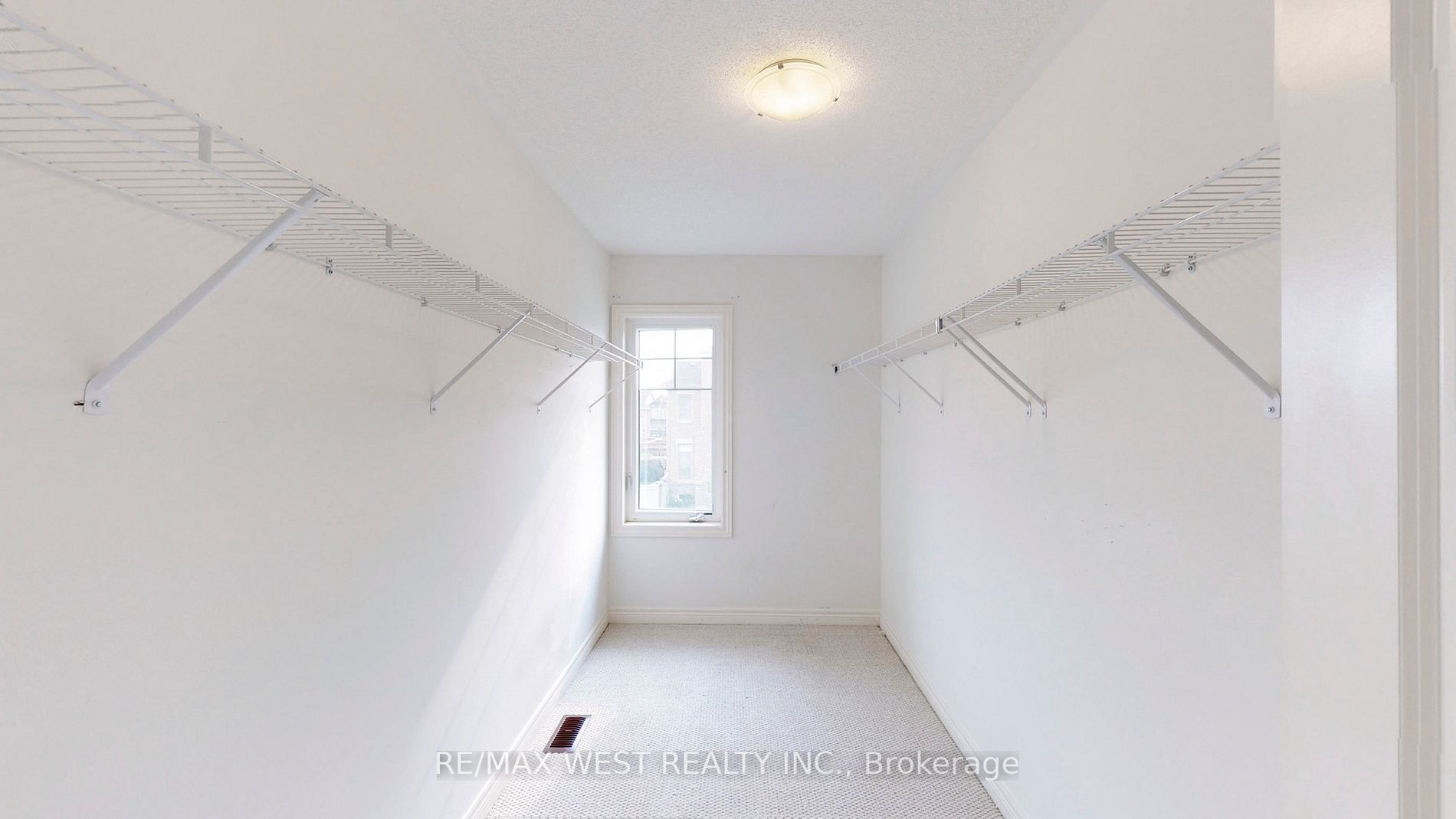 227 Inverness Way