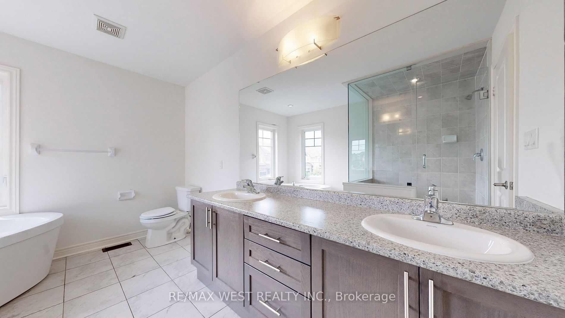 227 Inverness Way