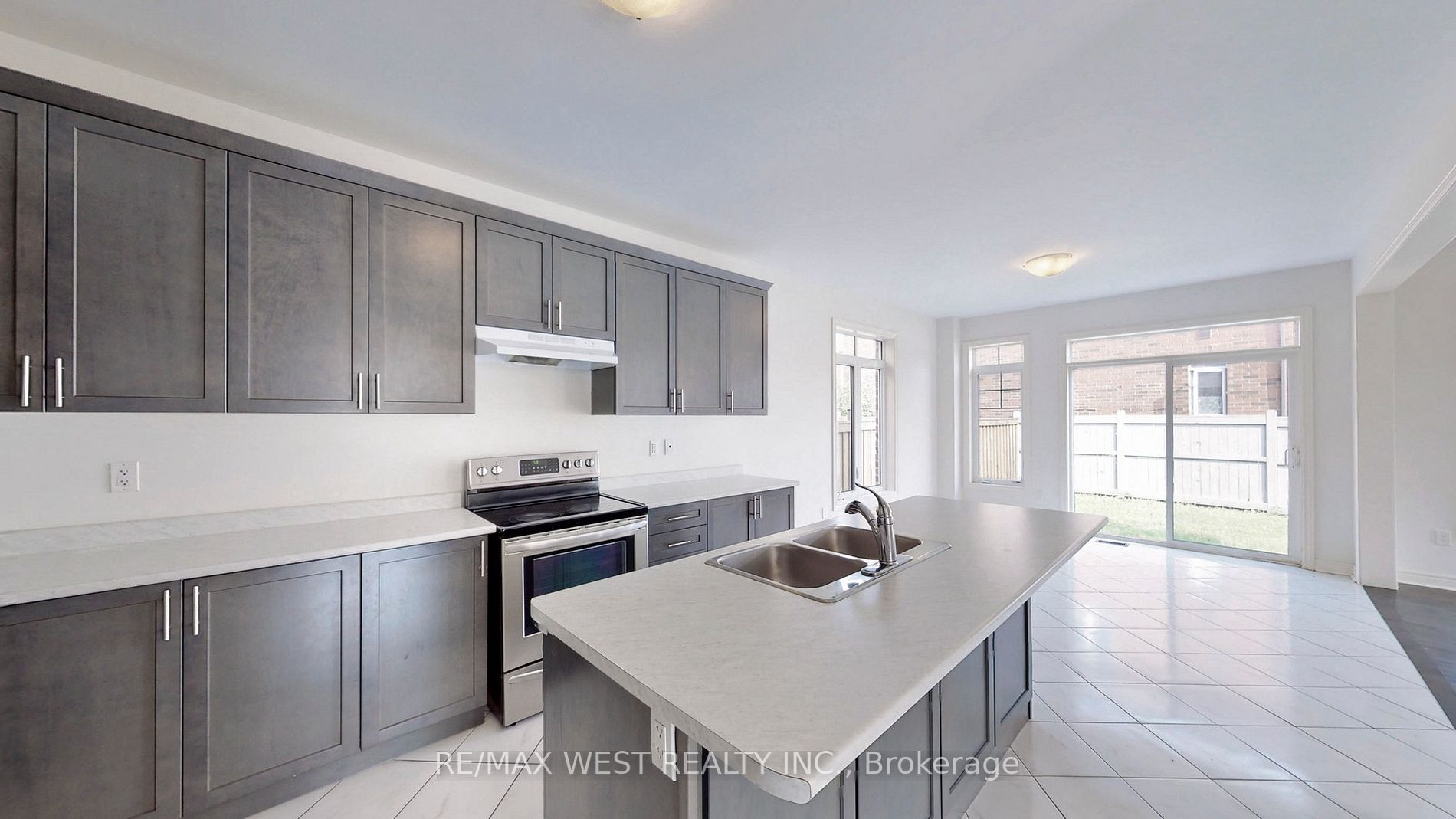 227 Inverness Way