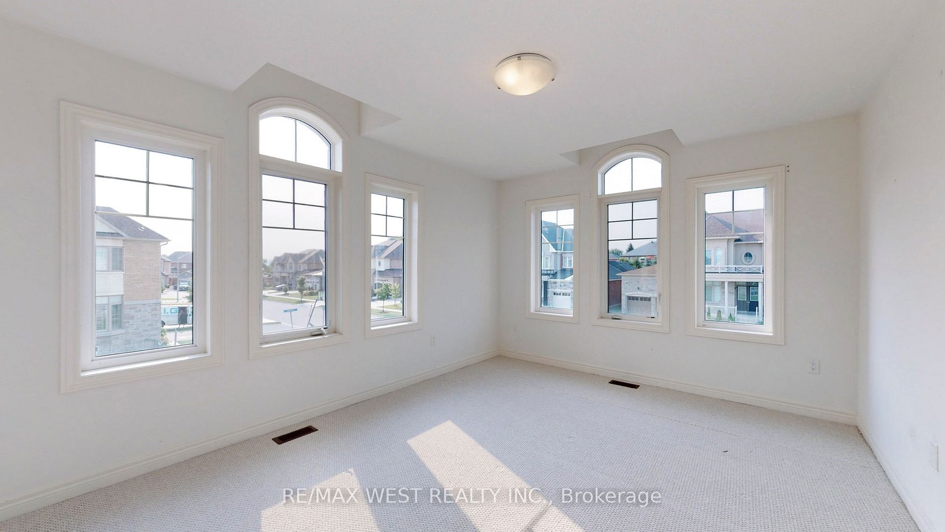 227 Inverness Way