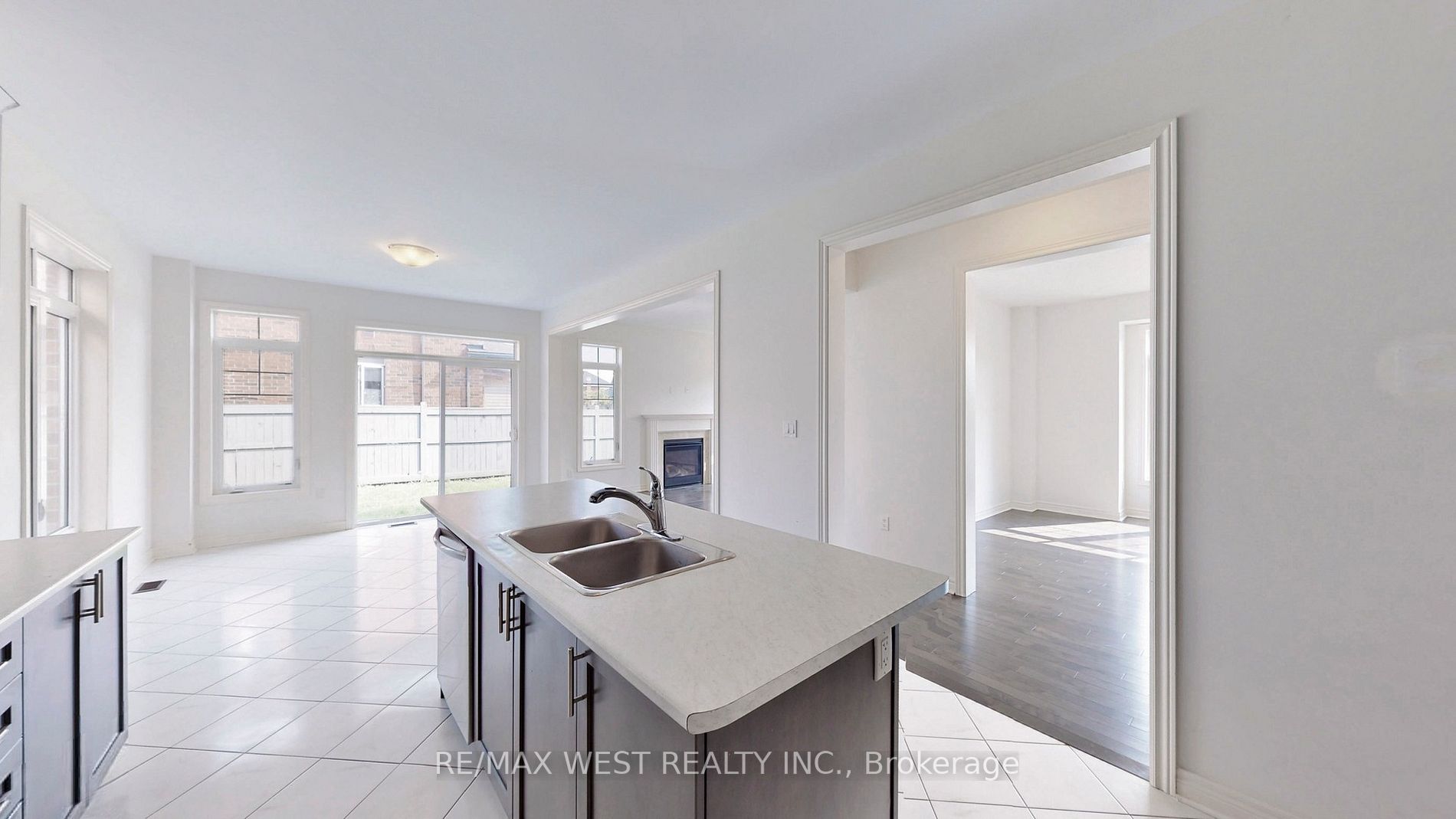 227 Inverness Way