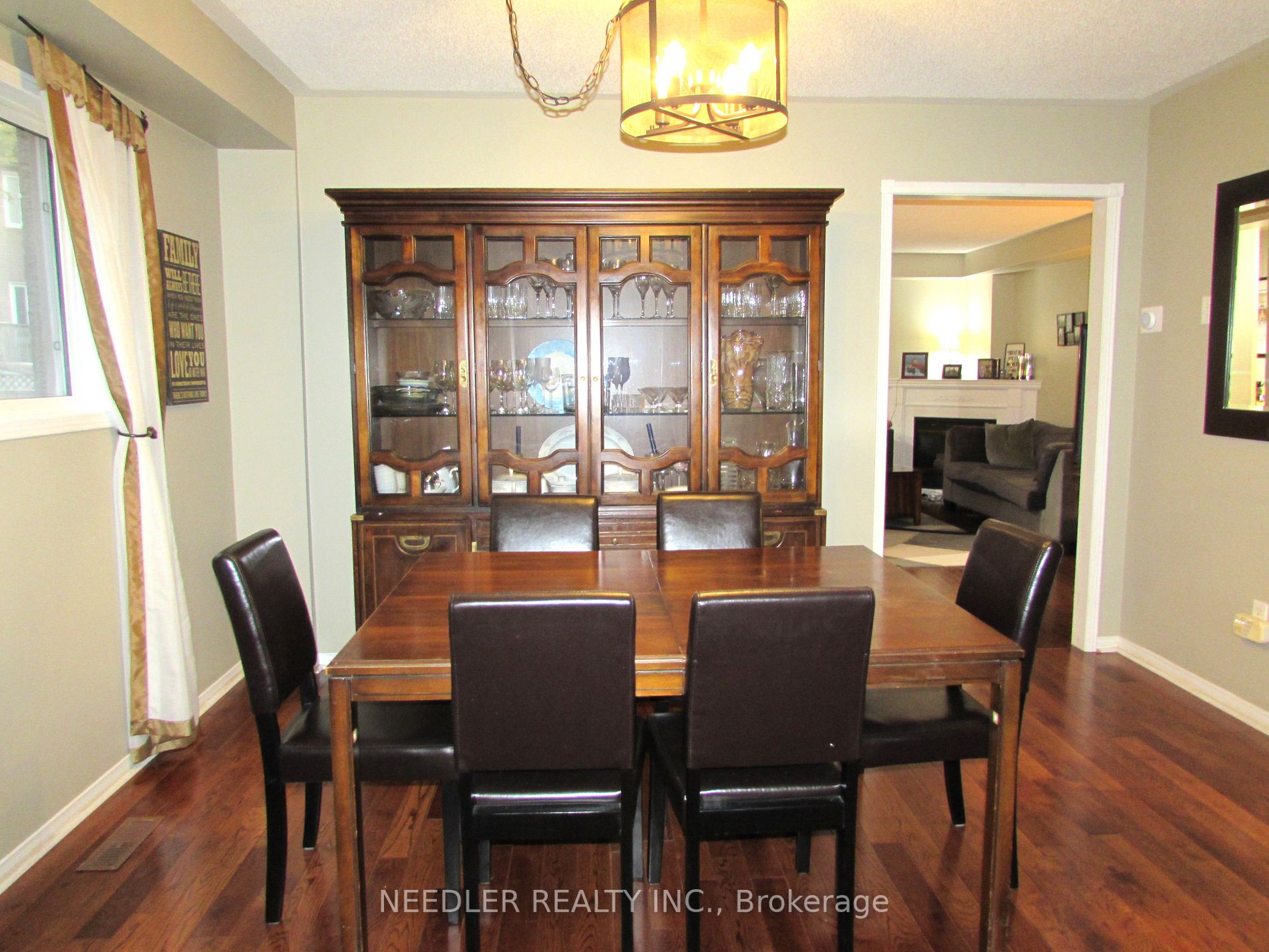 488 Bartholomew Dr