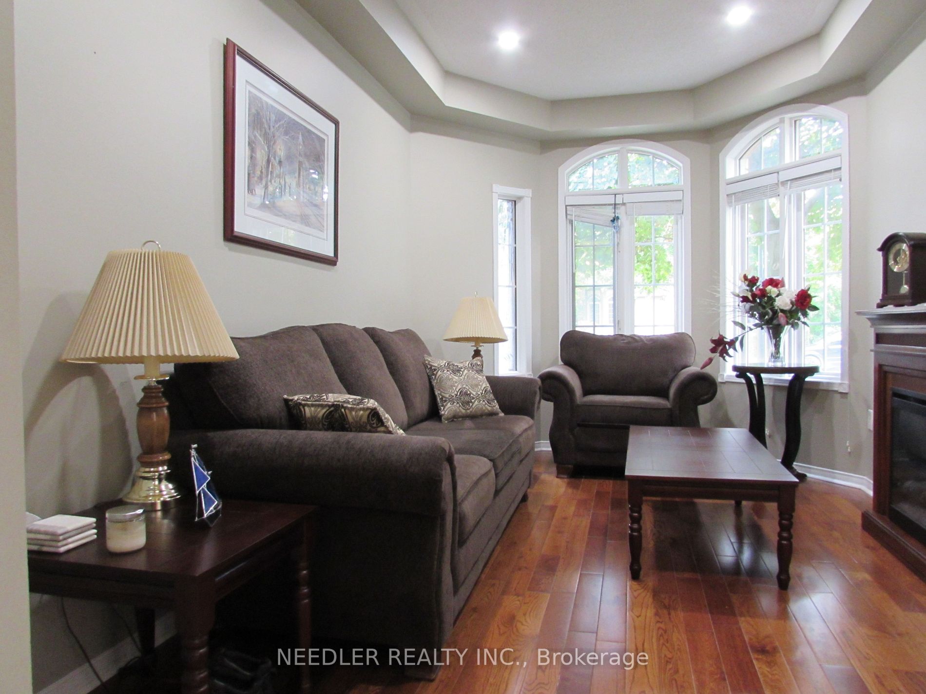 488 Bartholomew Dr