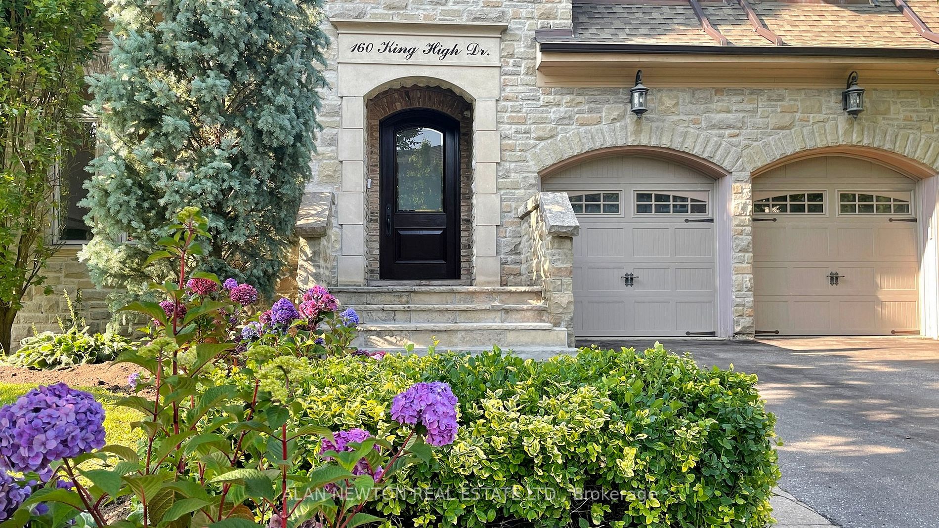 160 King High Dr