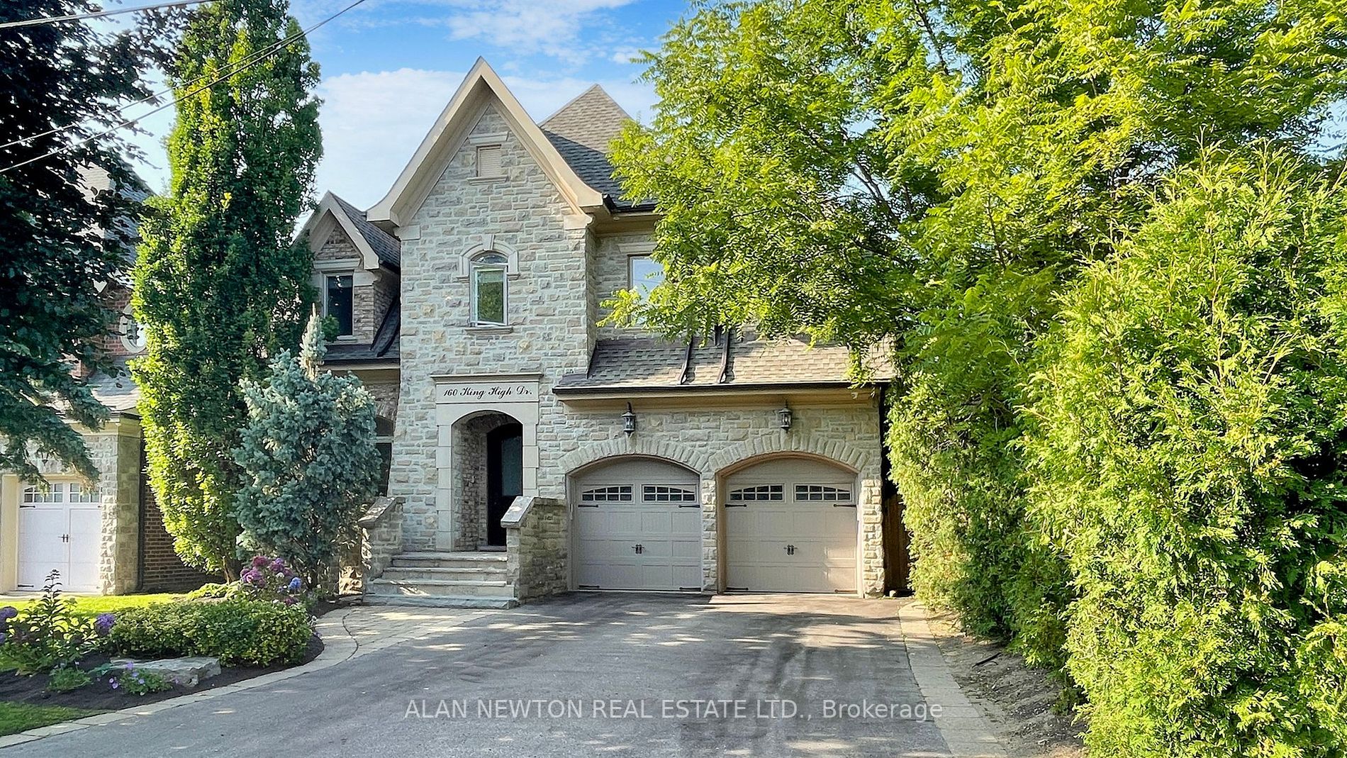 160 King High Dr